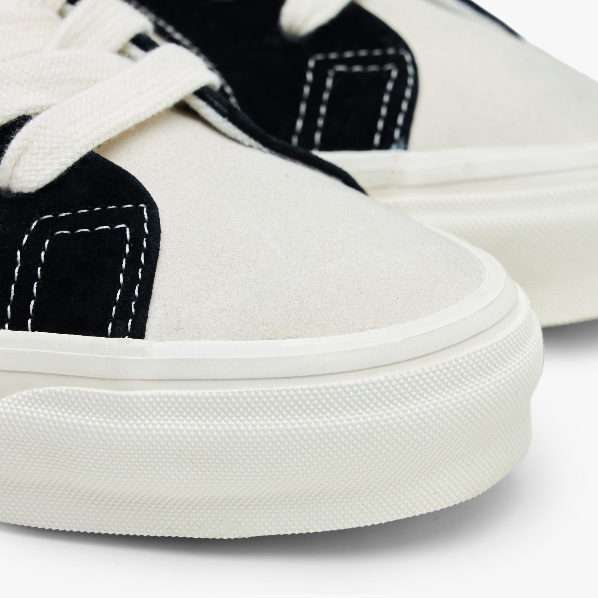 Vans LX Lampin Black / Marshmallow