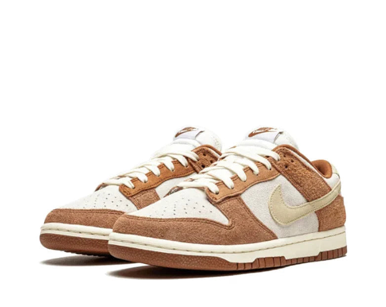 My Store NIKE DUNK LOW MEDIUM CURRY