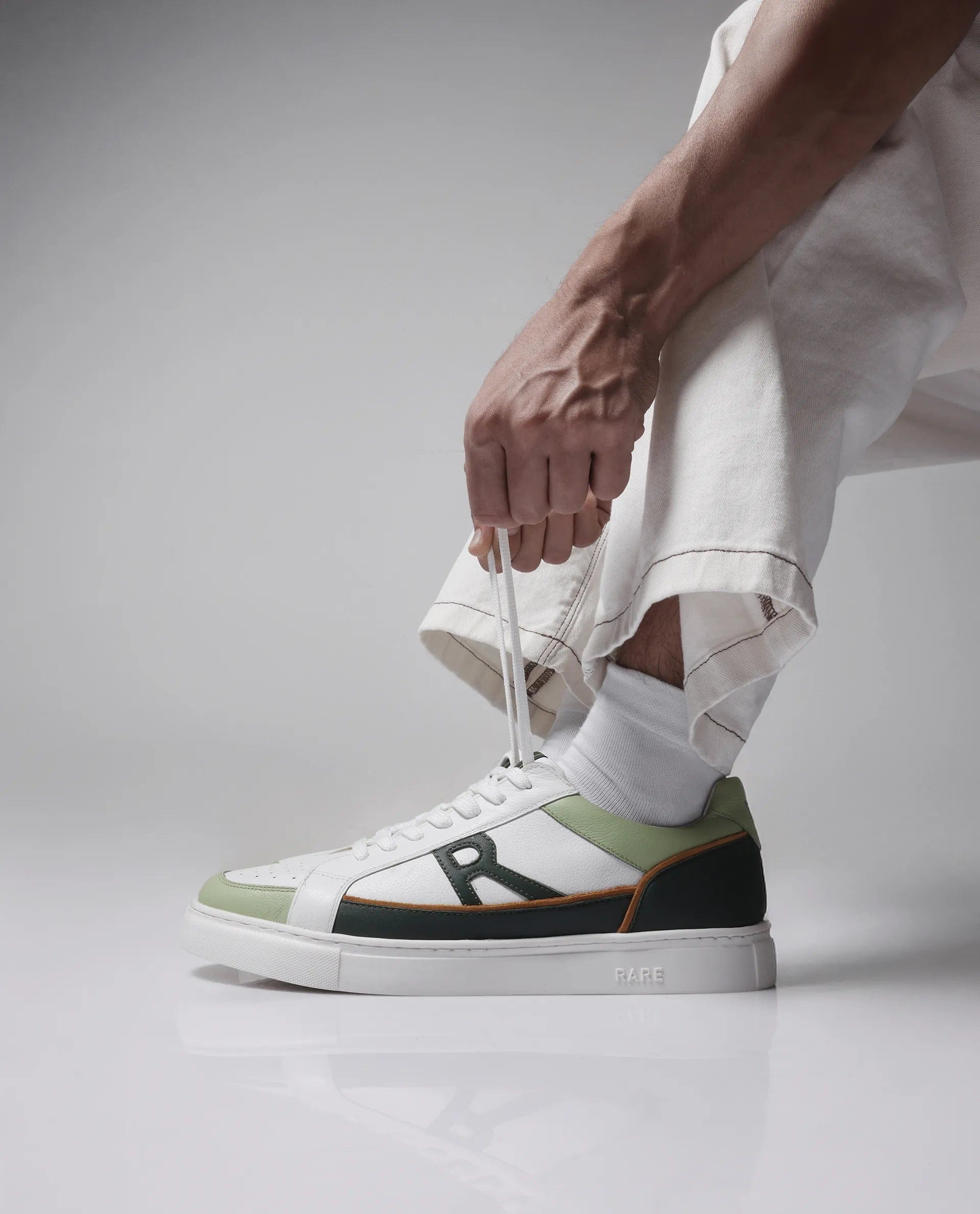 RAREZ Rare Rabbit Men's Enzo Green Leather Lace - Up Closure Sneaker