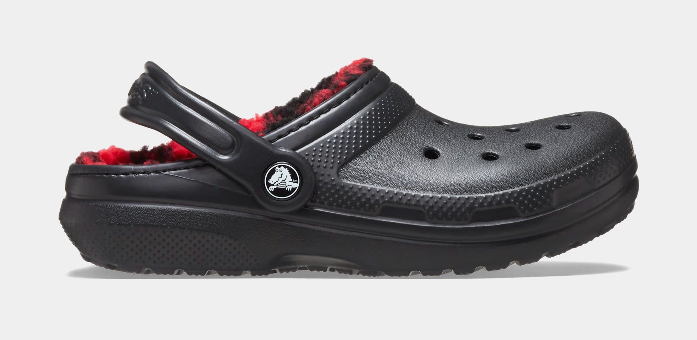 CROCS Classic Clog Buffalo Check Preschool/Grade School Sandals (Black/Red)