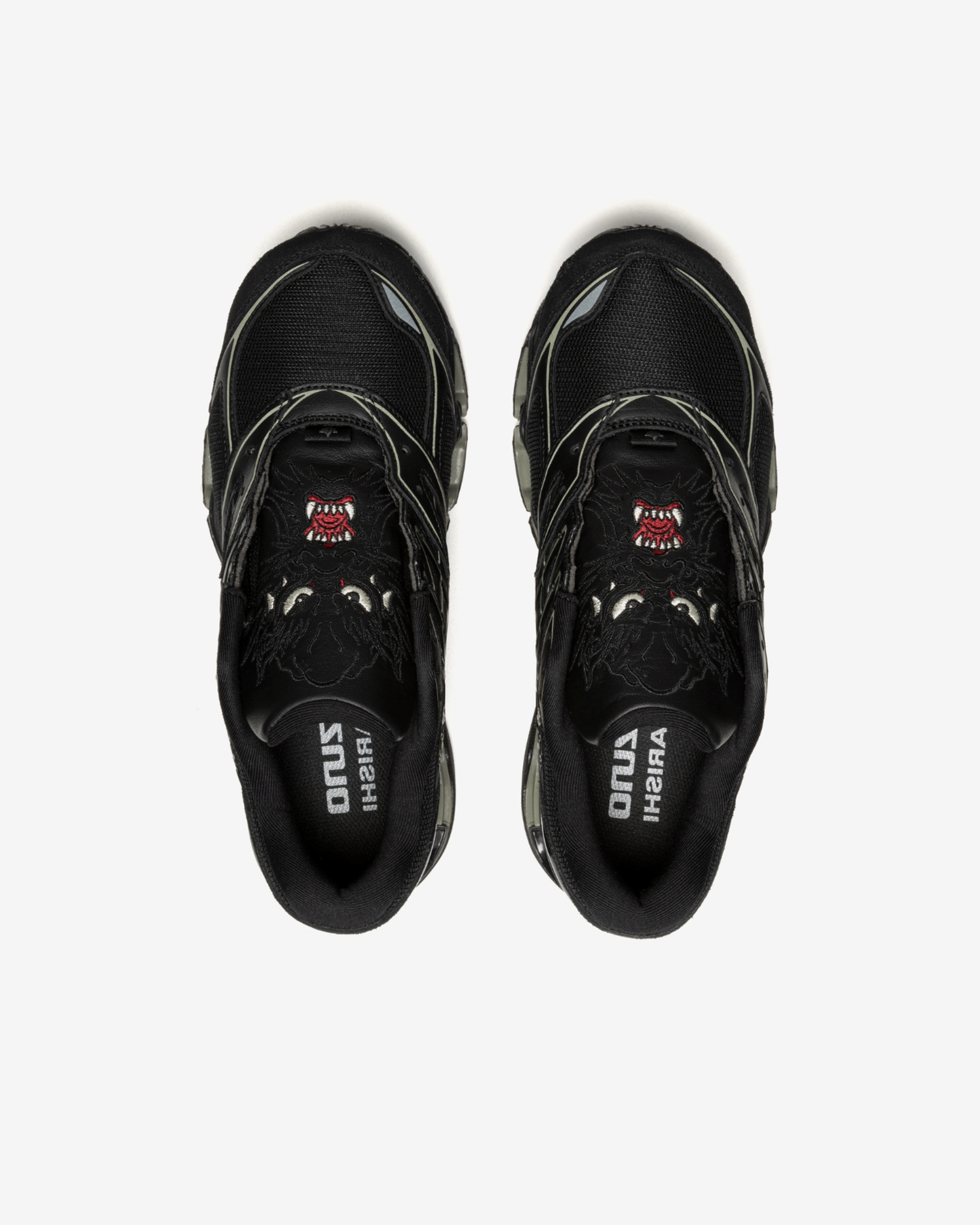 Mizuno - Men's Wave Prophecy Ls Maharishi - (Black)