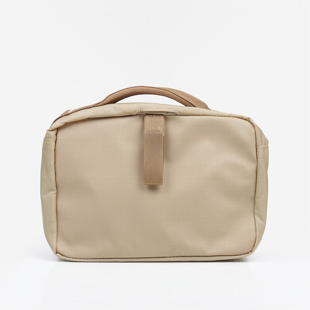 The North Face Base Camp Voyager Toiletry Kit