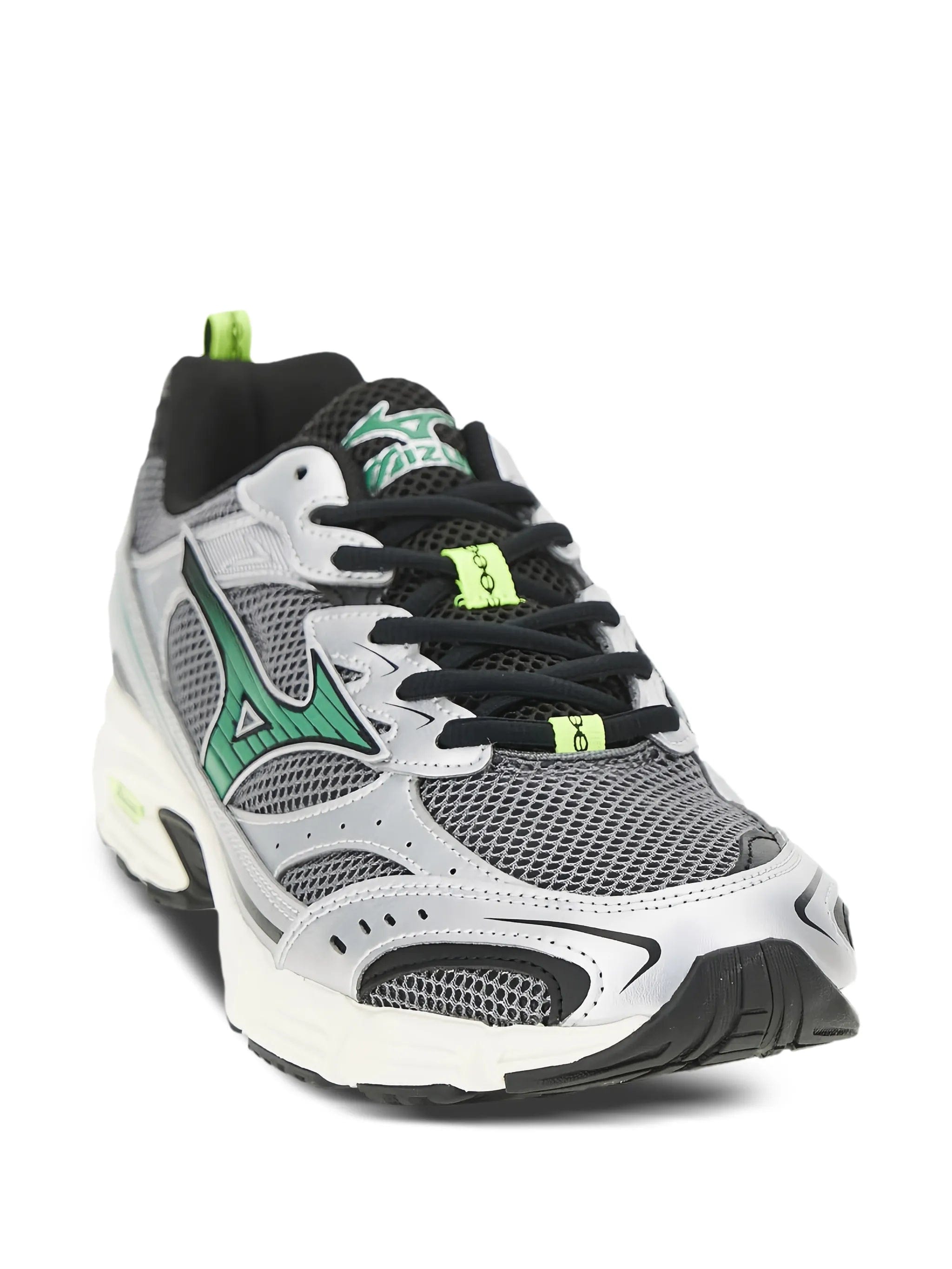 Mizuno MXR logo detail sneakers