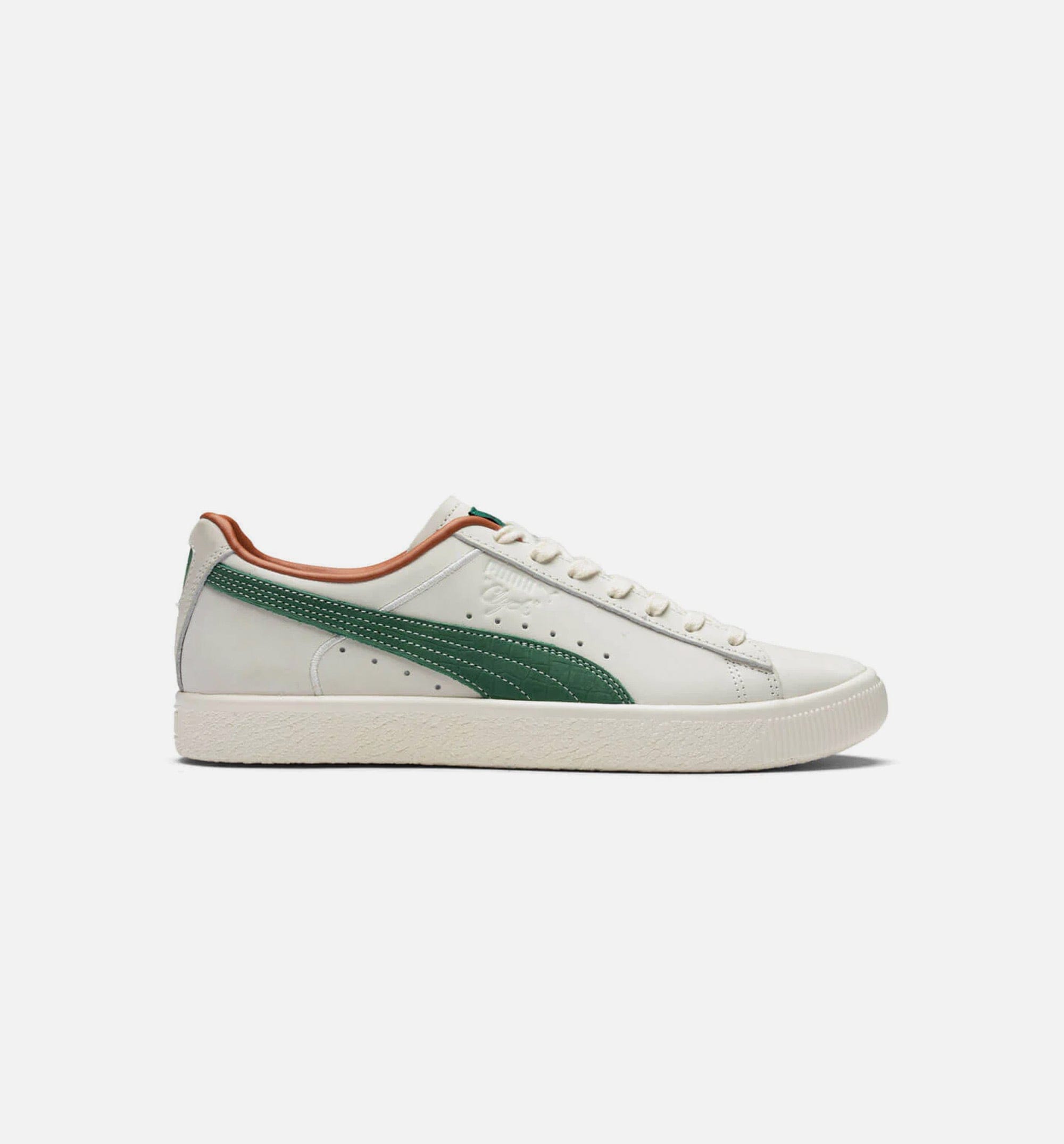 PUMA Clyde FG Mens Lifestyle Shoe - Spring Lavender/Pristine/Vine