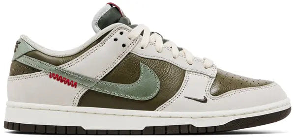 Off Kicks Dunk Low Year of the Snake