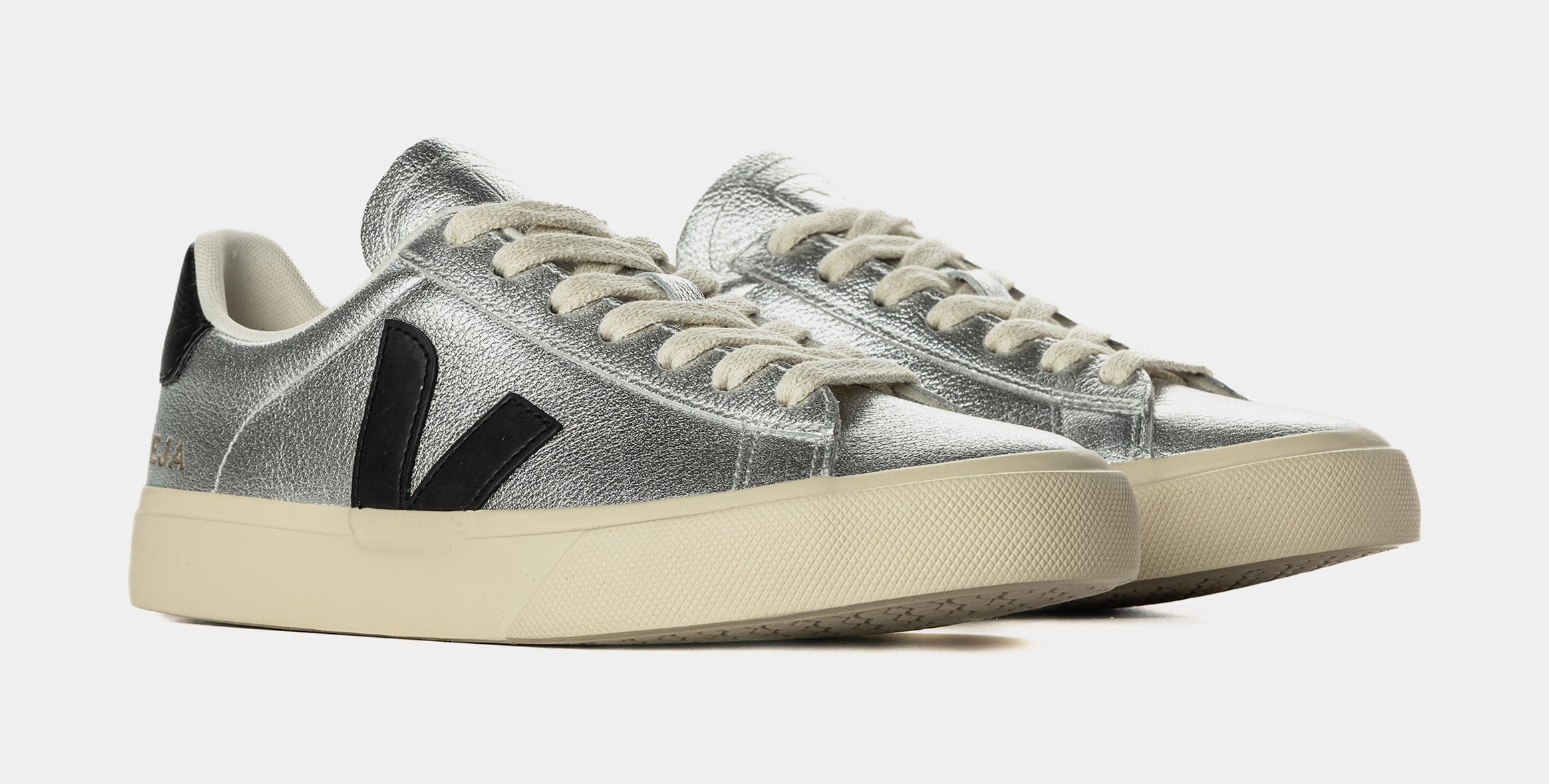 VEJA Campo Leather Womens Lifestyle Shoes (Silver/Black)