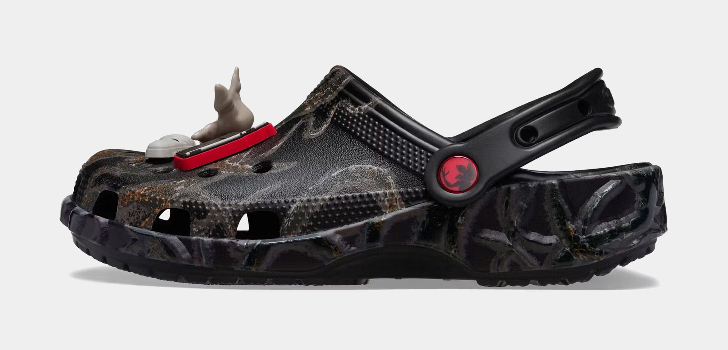 CROCS Stranger Things Classic Clog Mens Sandals (Black/Red)