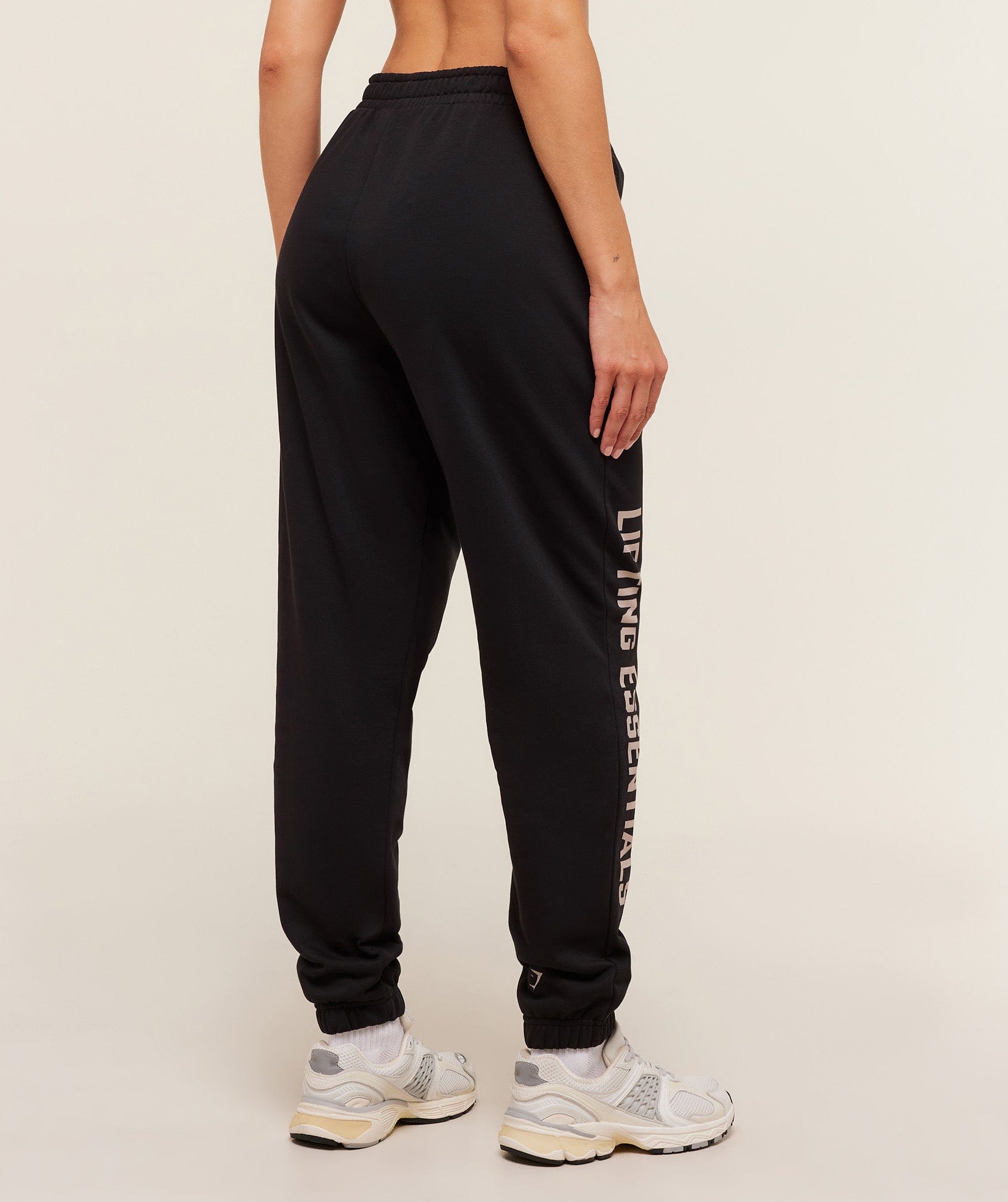 Gymshark Women's Gymshark Lifting Essentials Joggers Black