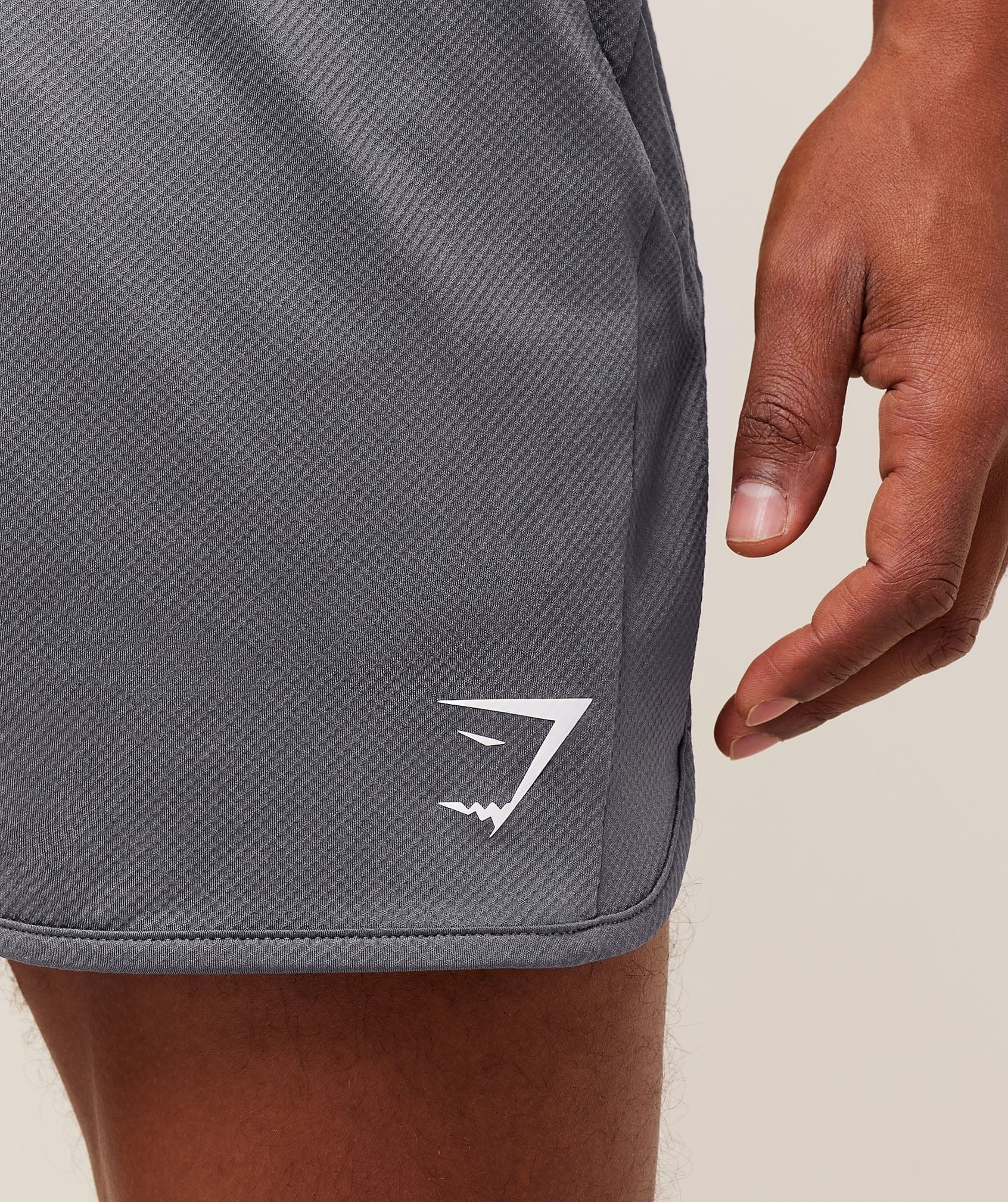 Gymshark Mesh Hybrid 5" Shorts Dark Grey