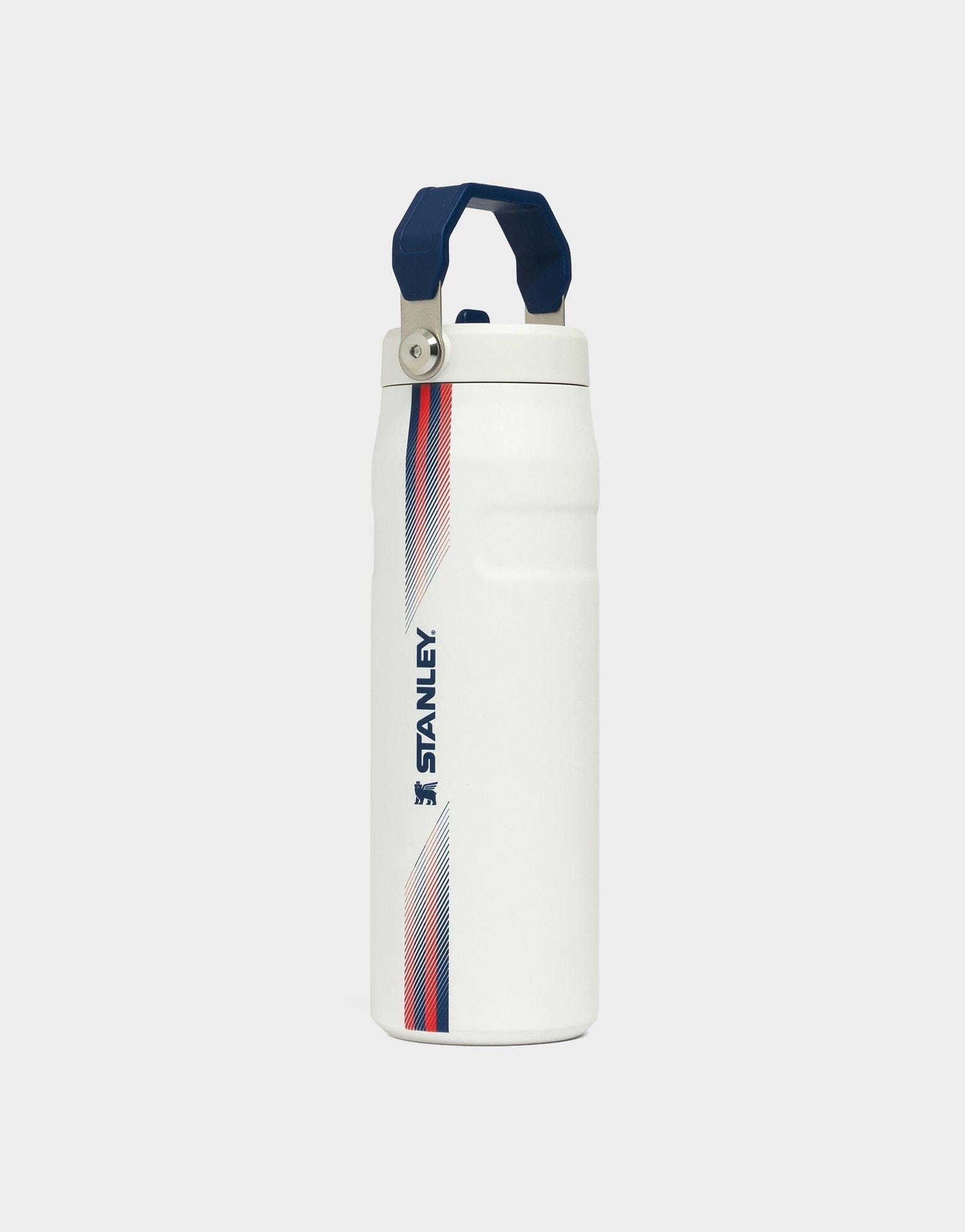 Stanley 24 oz AeroLight Flip Straw Country Collection
