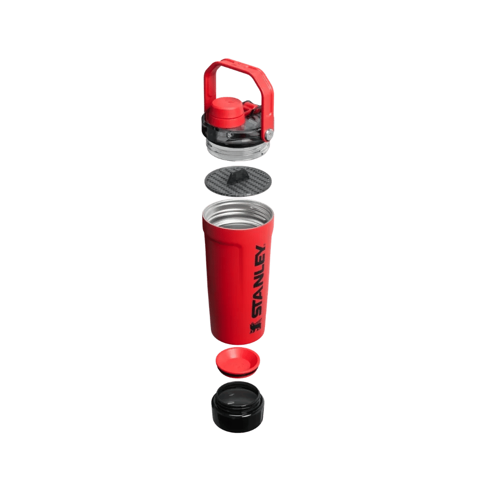 Stanley The Vitalize™ Shaker Bottle 20 oz Chili Black