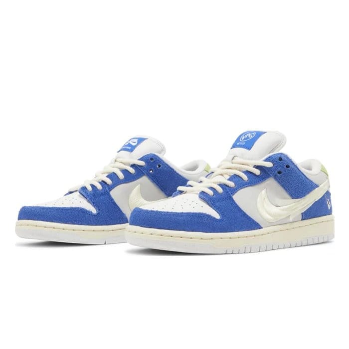 HYPE Elixir Dunk Low Pro SB Gardenia