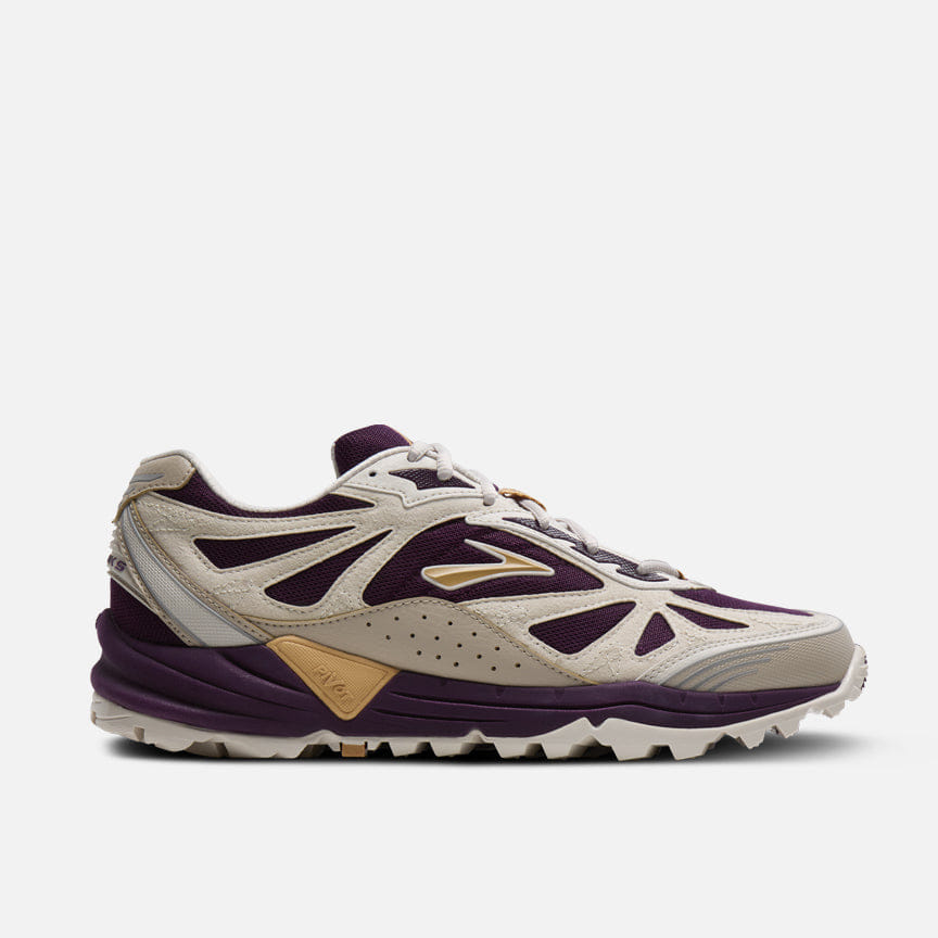 Brooks CASCADIA 1 - BEET / MOONBEAM / GREY