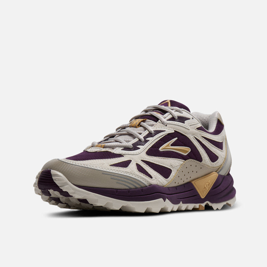 Brooks CASCADIA 1 - BEET / MOONBEAM / GREY