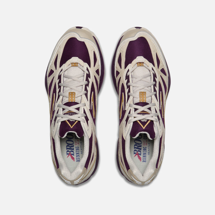 Brooks CASCADIA 1 - BEET / MOONBEAM / GREY