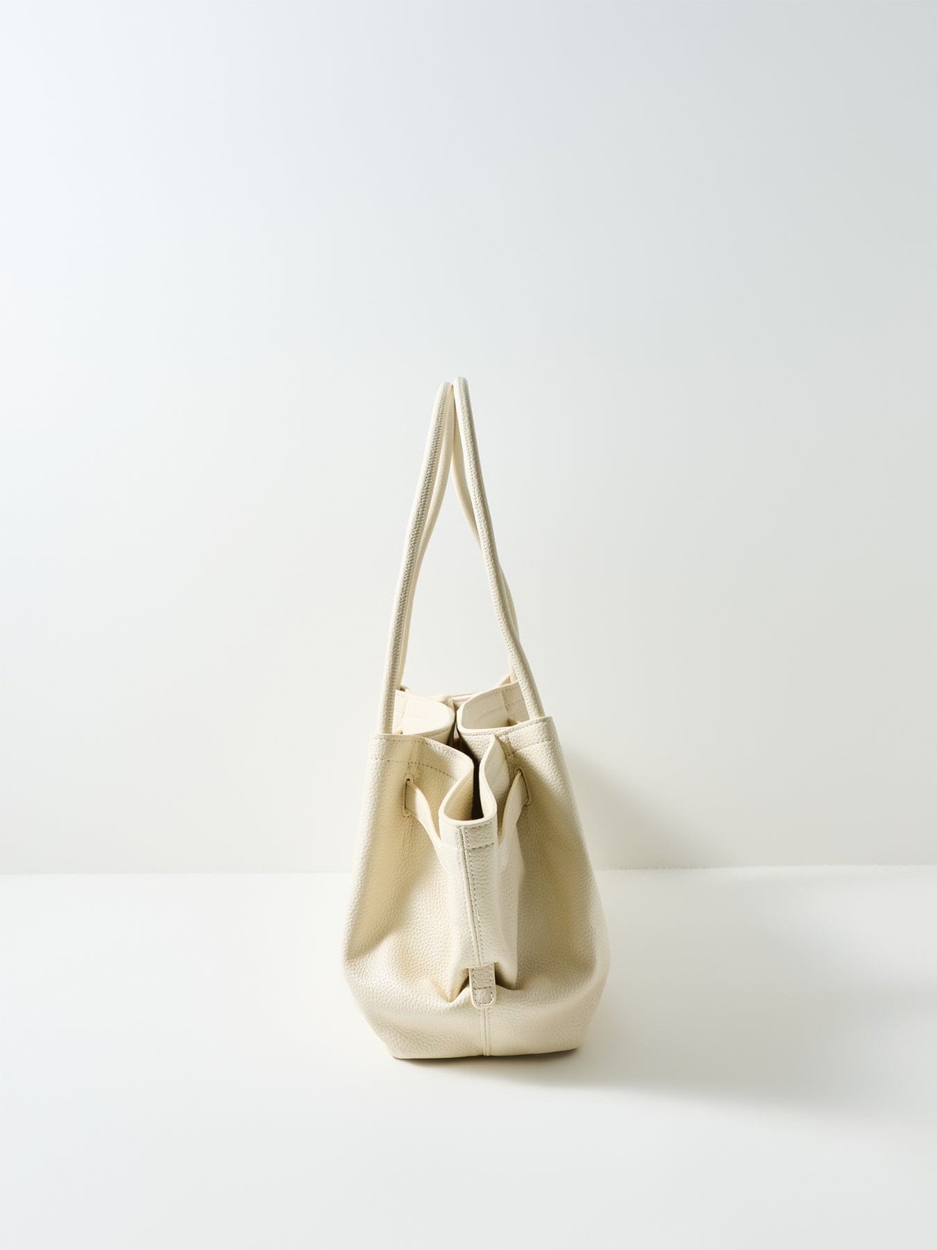 JW PEI Hana Wide Tote Bag White