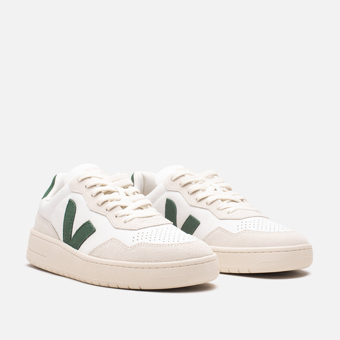 VEJA V - 90 O.T. LEATHER - WHITE / CYPRUS