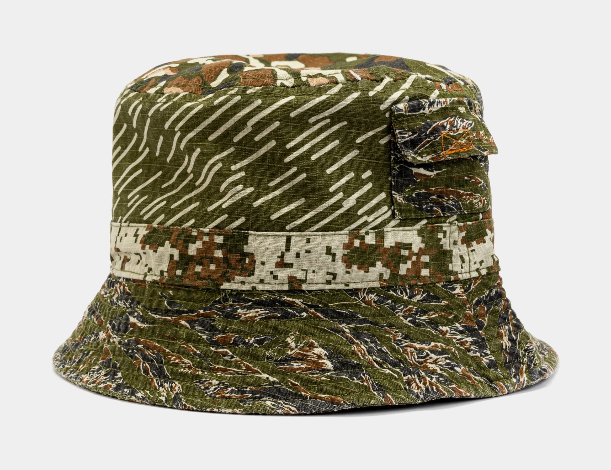 PUMA SP Exclusive Tiger Camo Patchwork Bucket Mens Hat (Green)