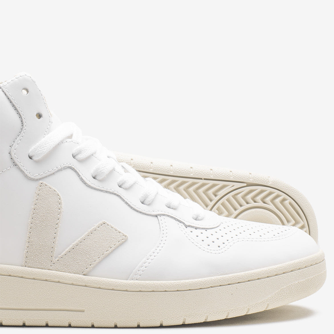 VEJA V - 15 - WHITE / NATURAL