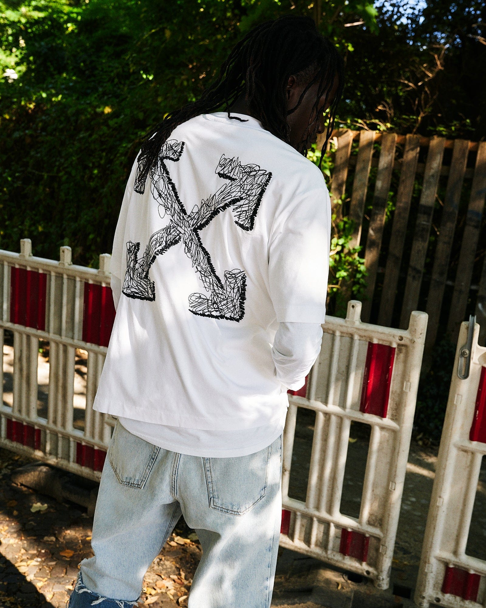 Off-White Scribble Arrow Skate S/S T-Shirt