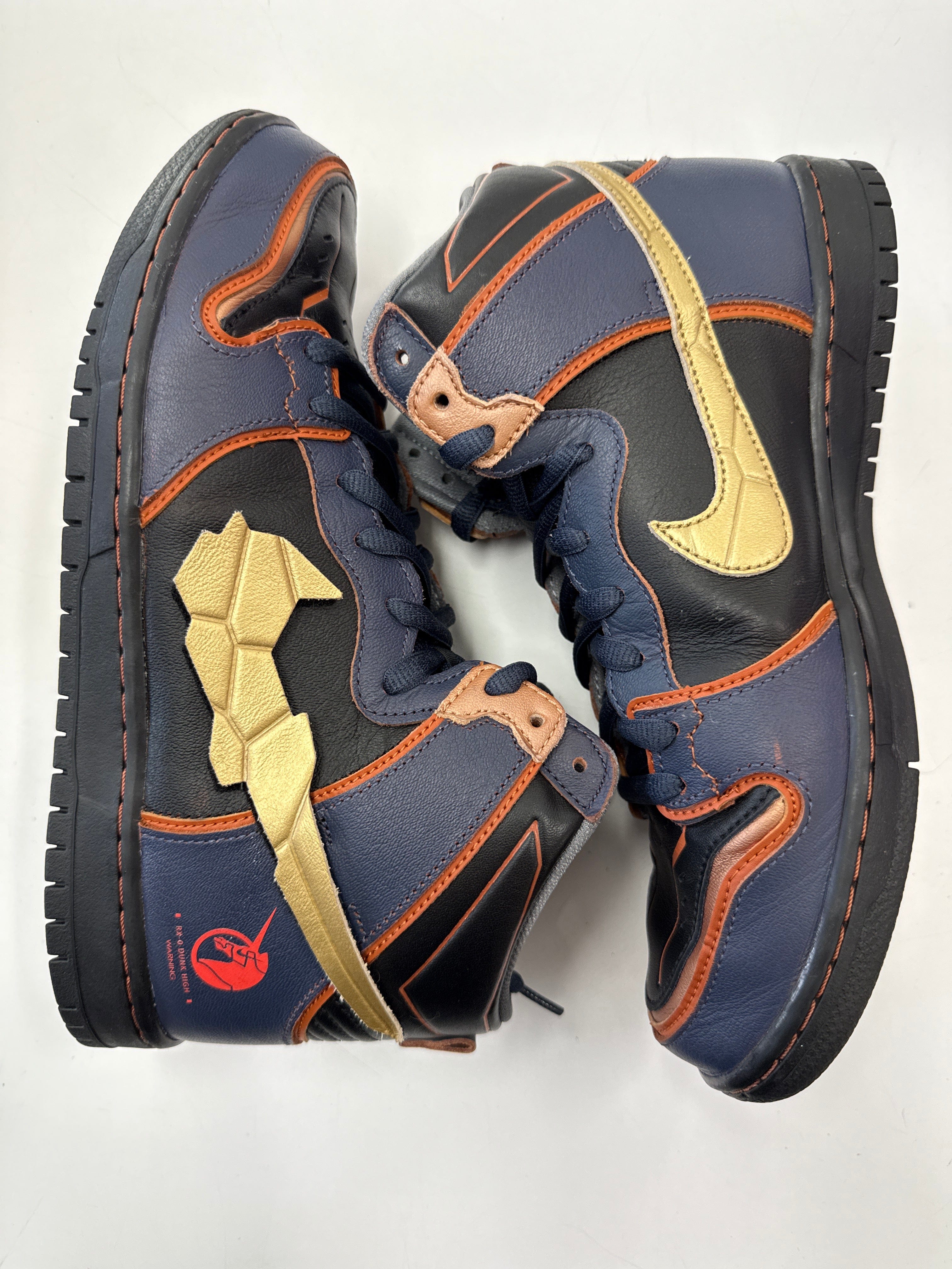 High SB DUNK HIGH PRO QS GUNDAM BANSHEE - SIZE 10.5 (WORN)