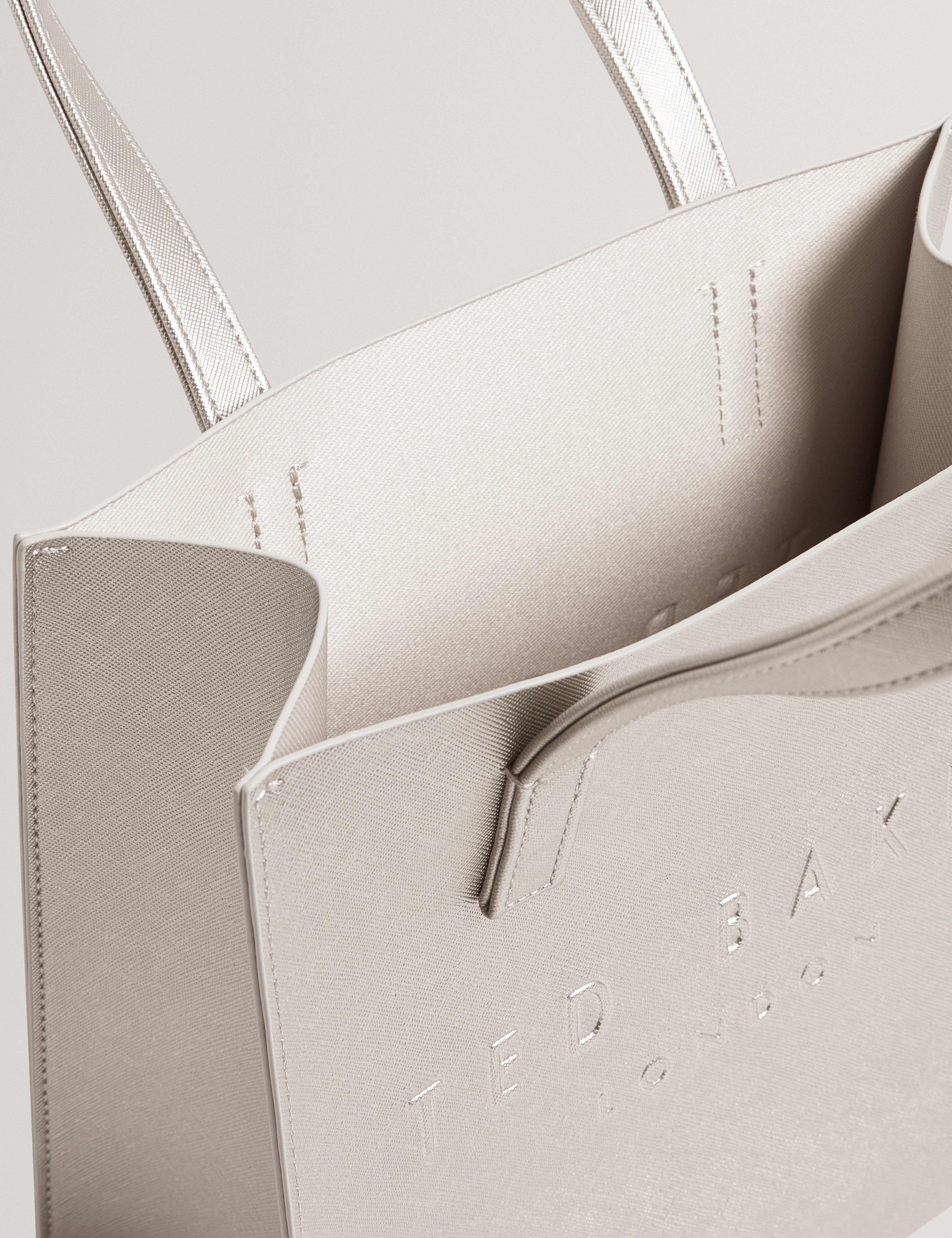 Ted Baker Seacon Crosshatch Small Icon Bag Silver