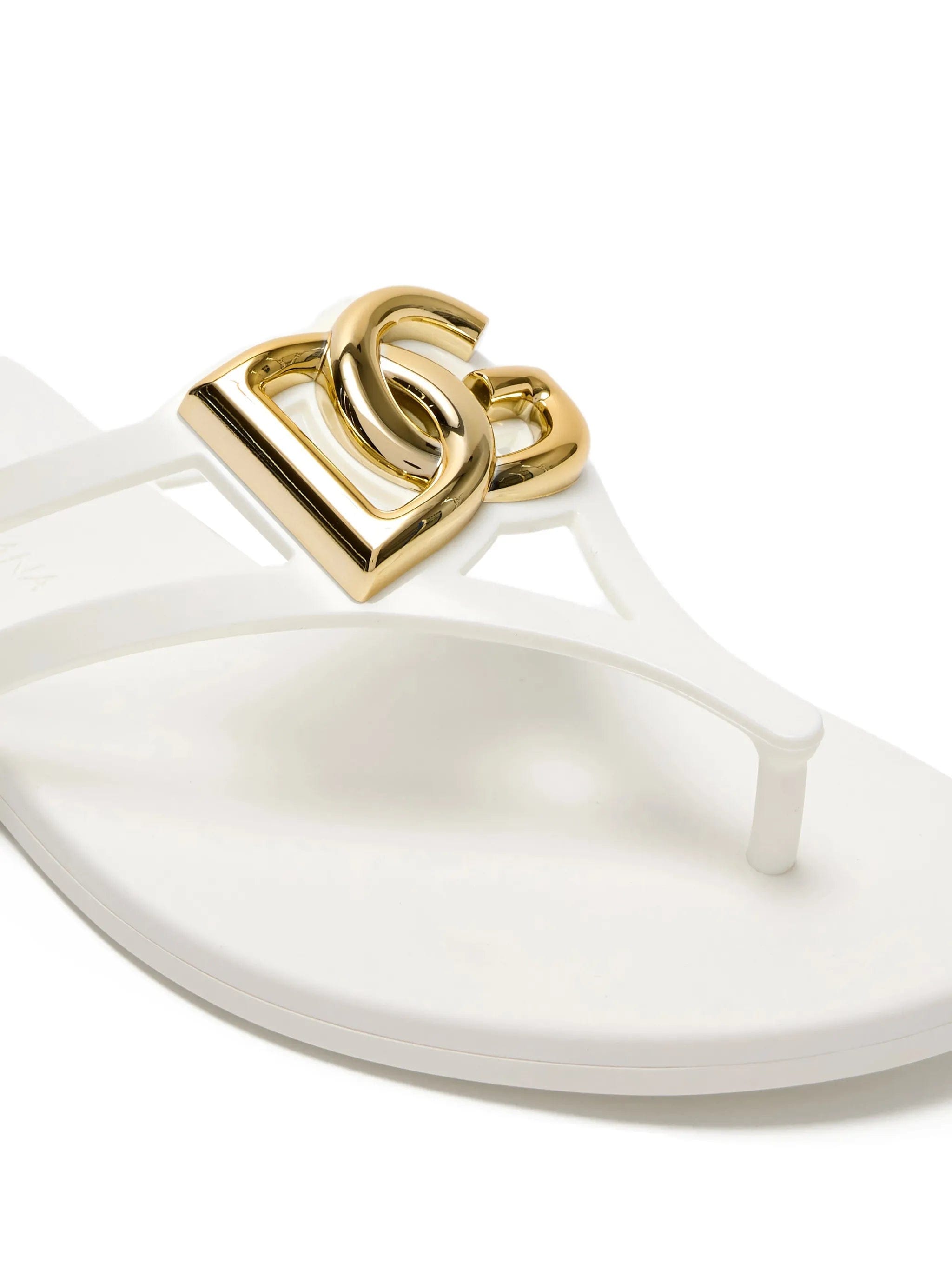 Dolce & Gabbana logo - detail slides