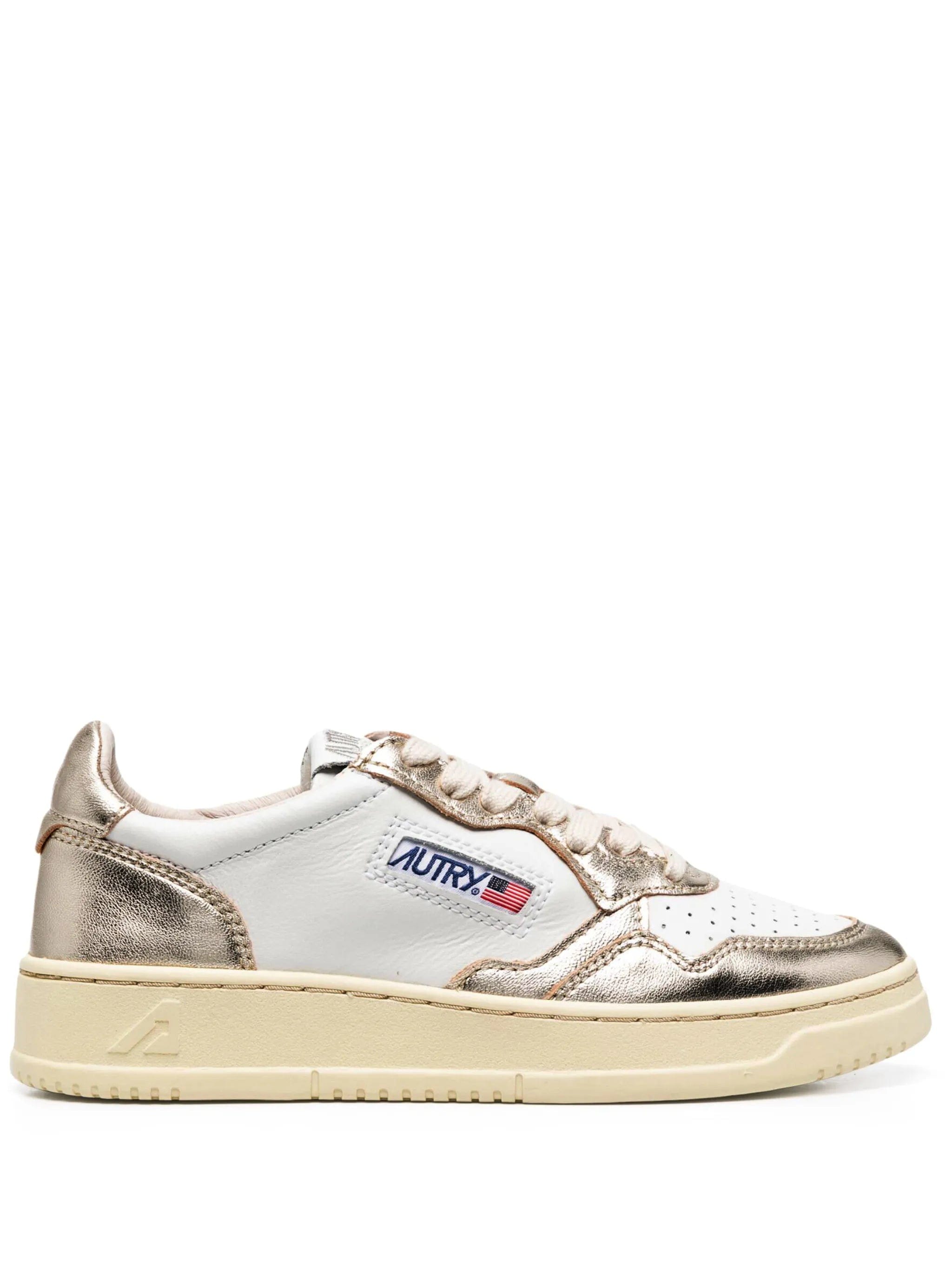 Autry Medalist perforated - detailing sneakers