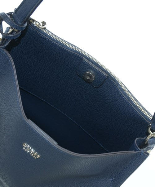 GUESS Shoulder bags