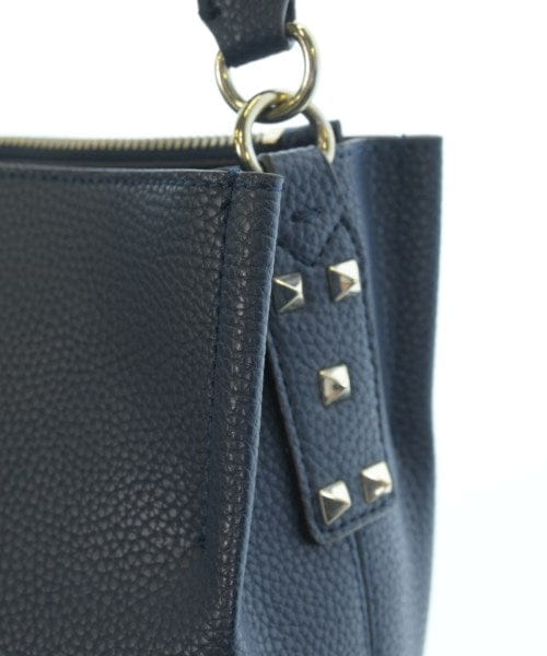 GUESS Shoulder bags