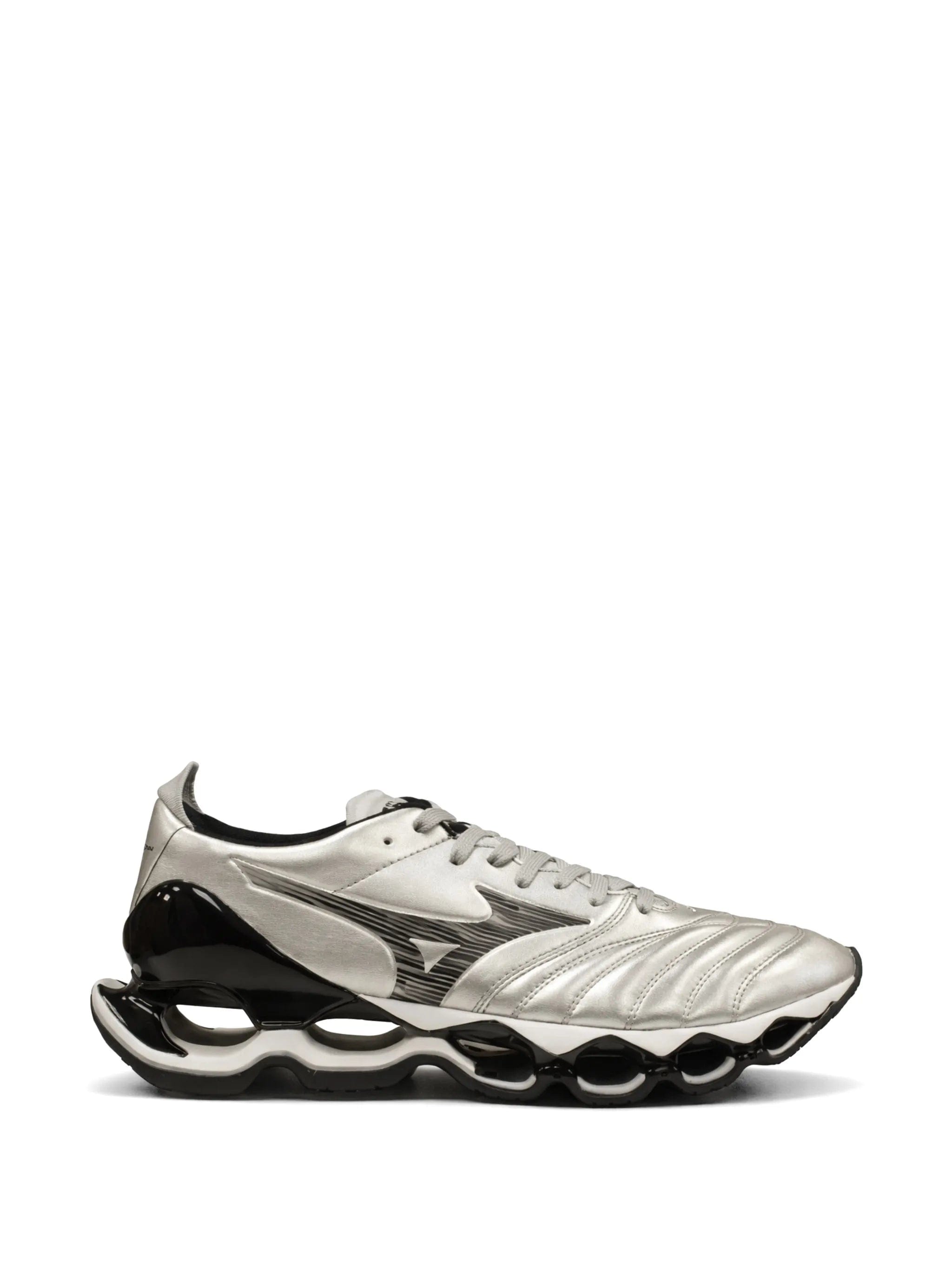 Mizuno Wave Prophecy sole sneakers