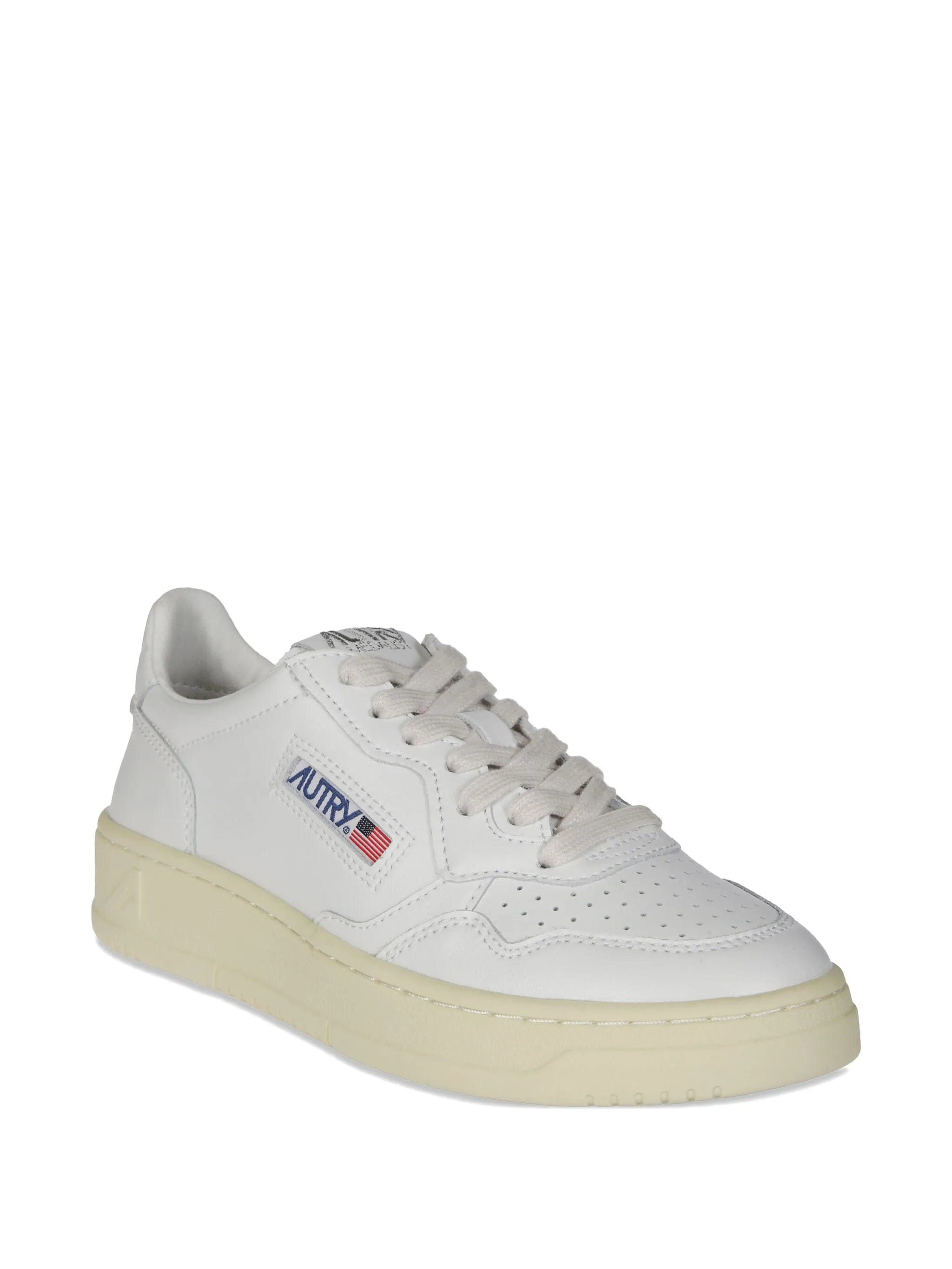 Autry Medalist Low perforated leather sneakers