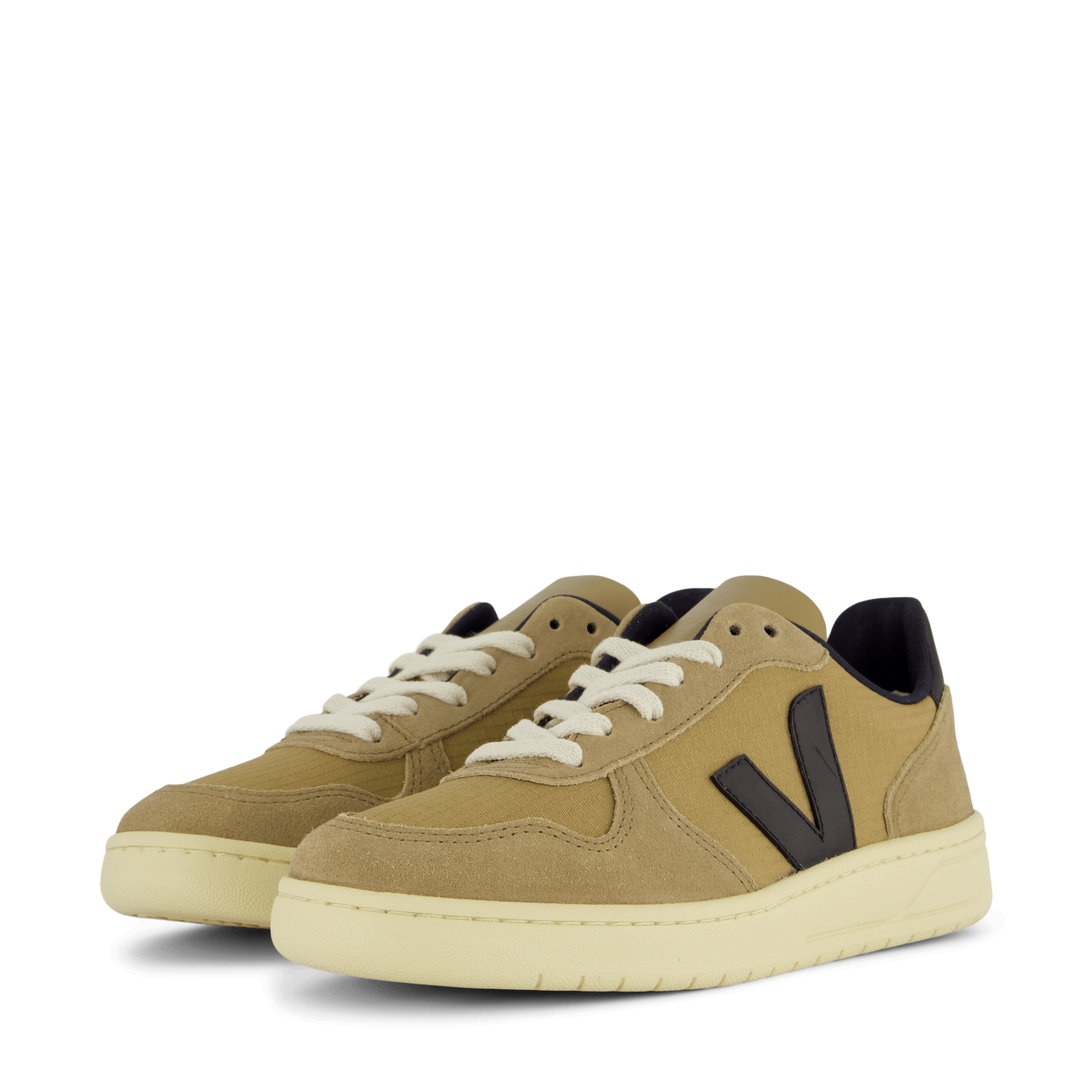 Veja V - 10 Ripstop Dune Black