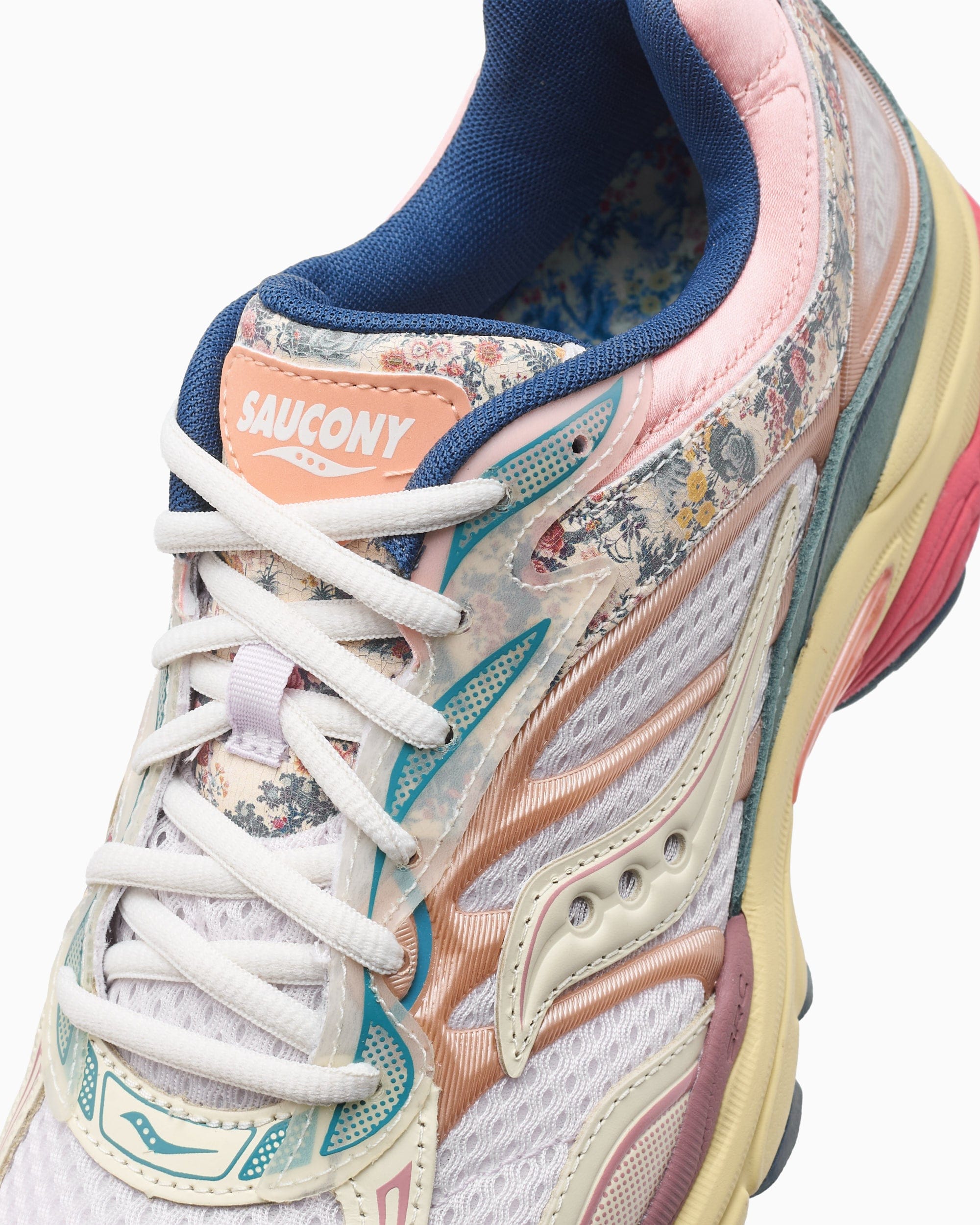 Saucony Progrid OMNI 9 Kissaten