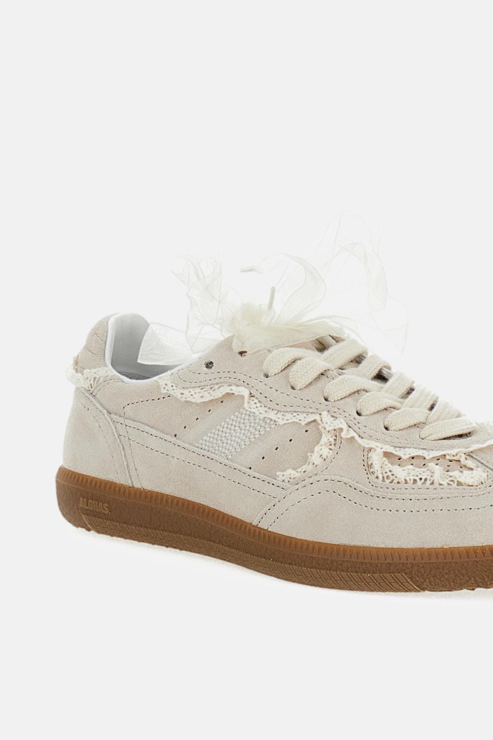 Alohas Tb. 490 SNEAKERS IN CROCHET
