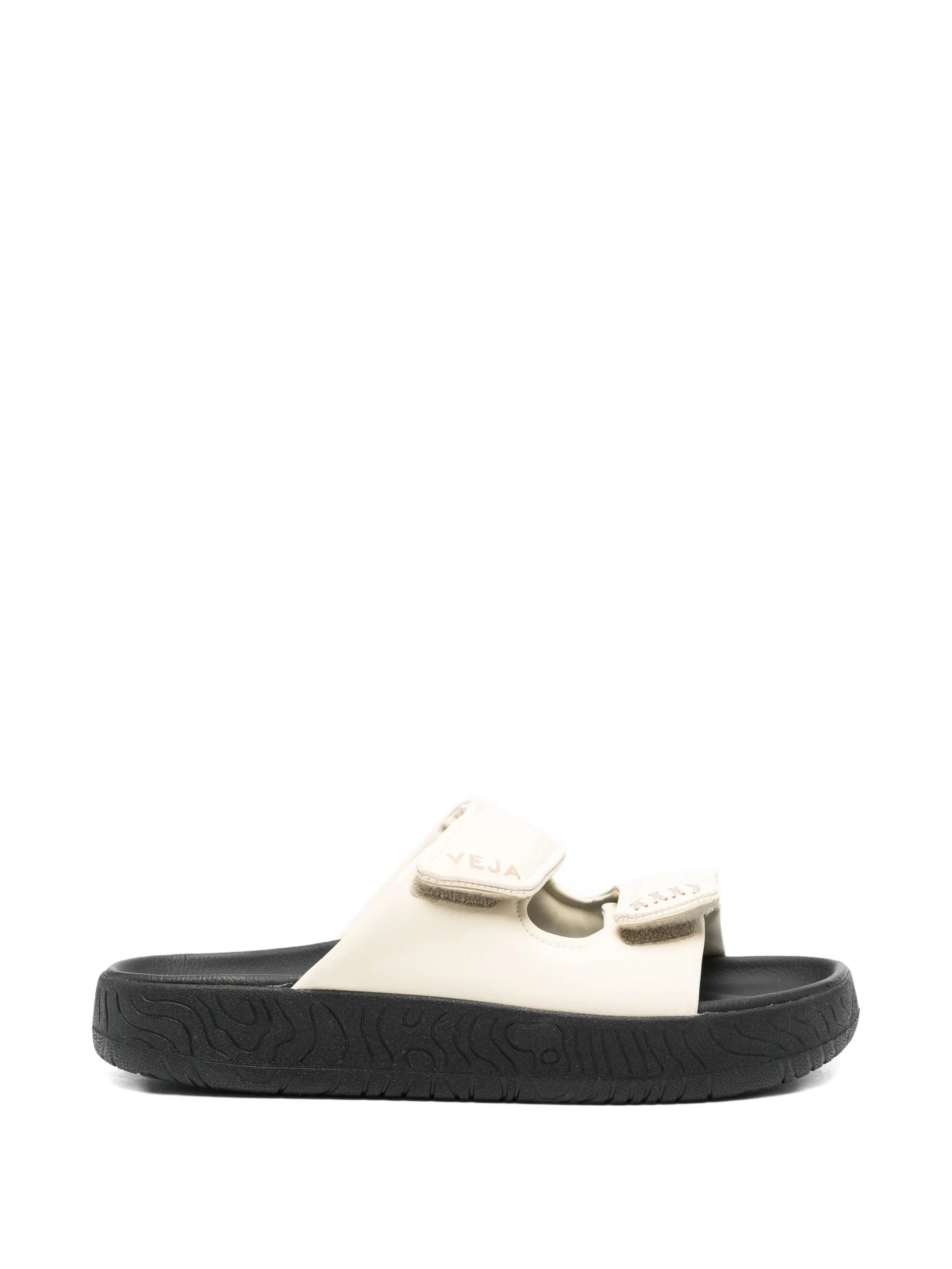 VEJA Etna bold sandals