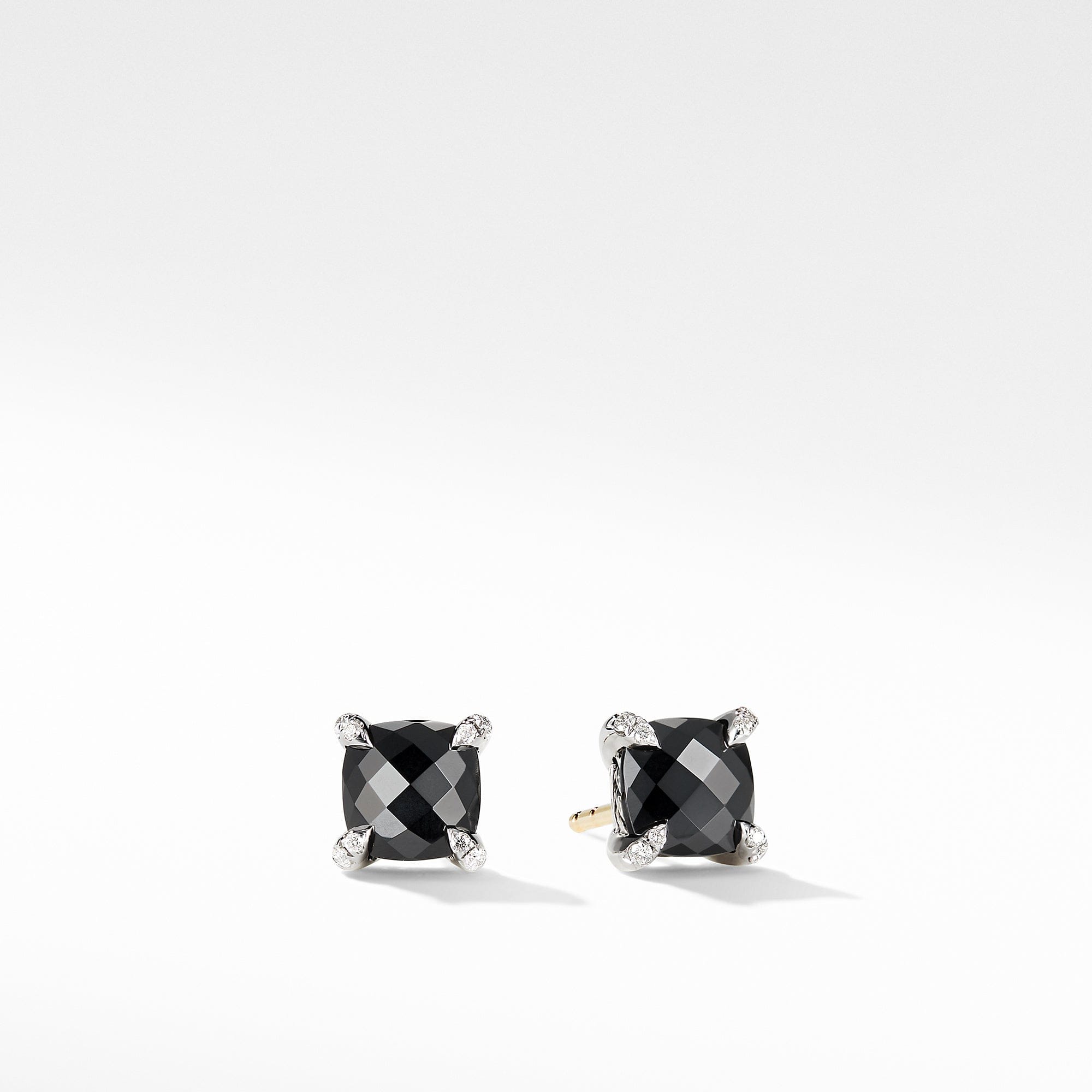 David Yurman Chatelaine Stud Earrings with Black Onyx and Diamonds - E16330DSSABODI