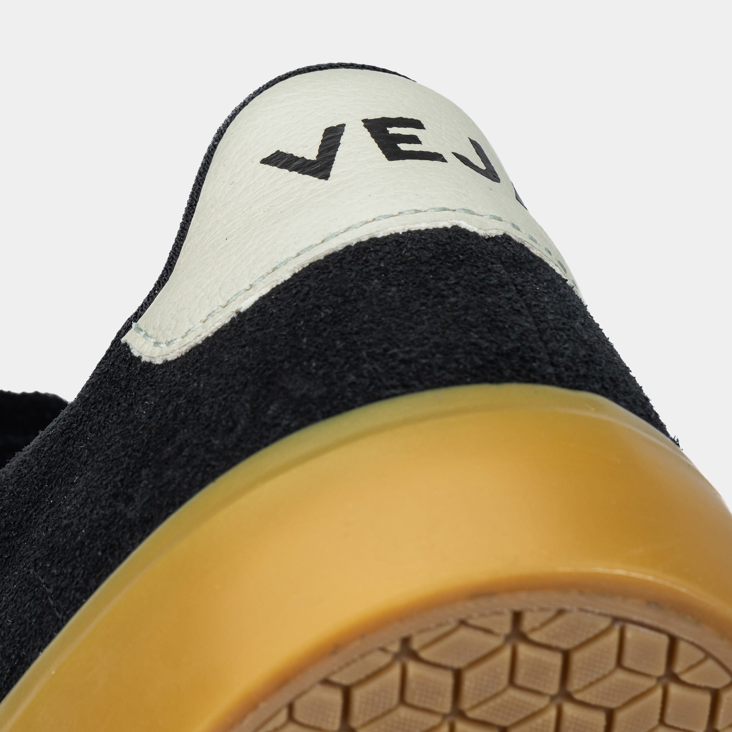 VEJA Campo Bold Suede Womens Lifestyle Shoes (Black/White/Gum)