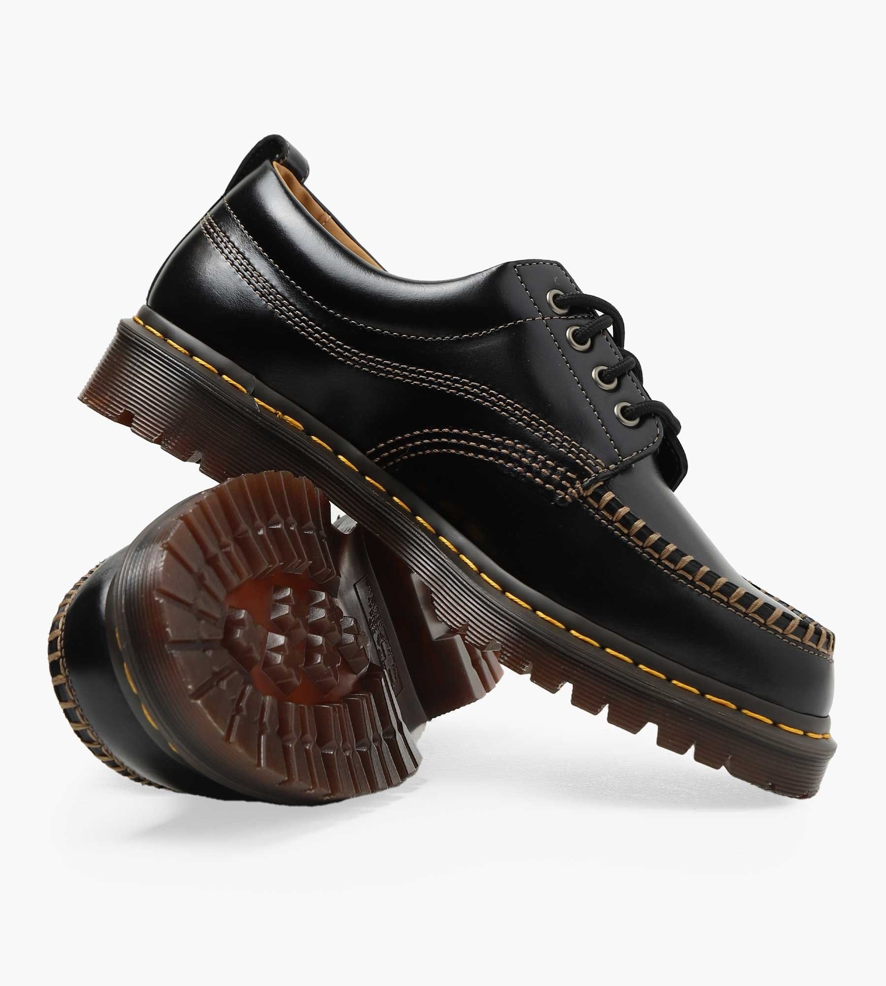 Dr. Martens Lowell Black Analine