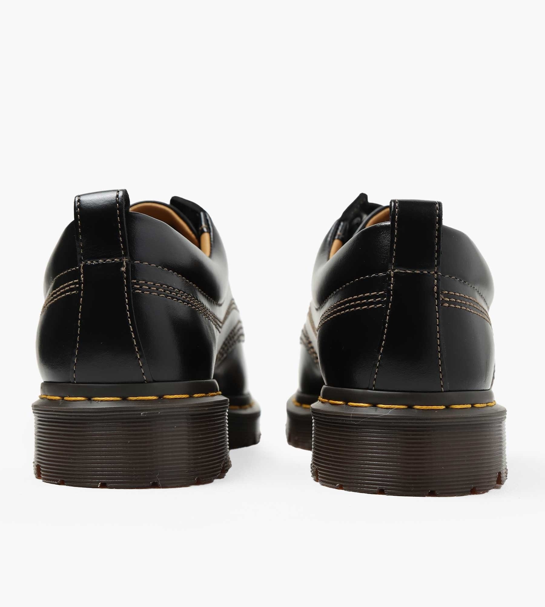 Dr. Martens Lowell Black Analine