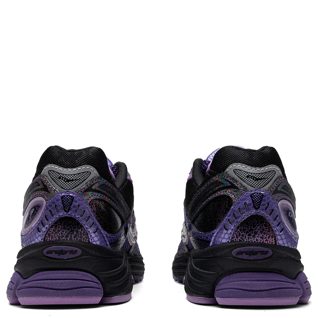 Saucony PROGRID OMNI 9 GLOWACONSTRICTOR - PINK