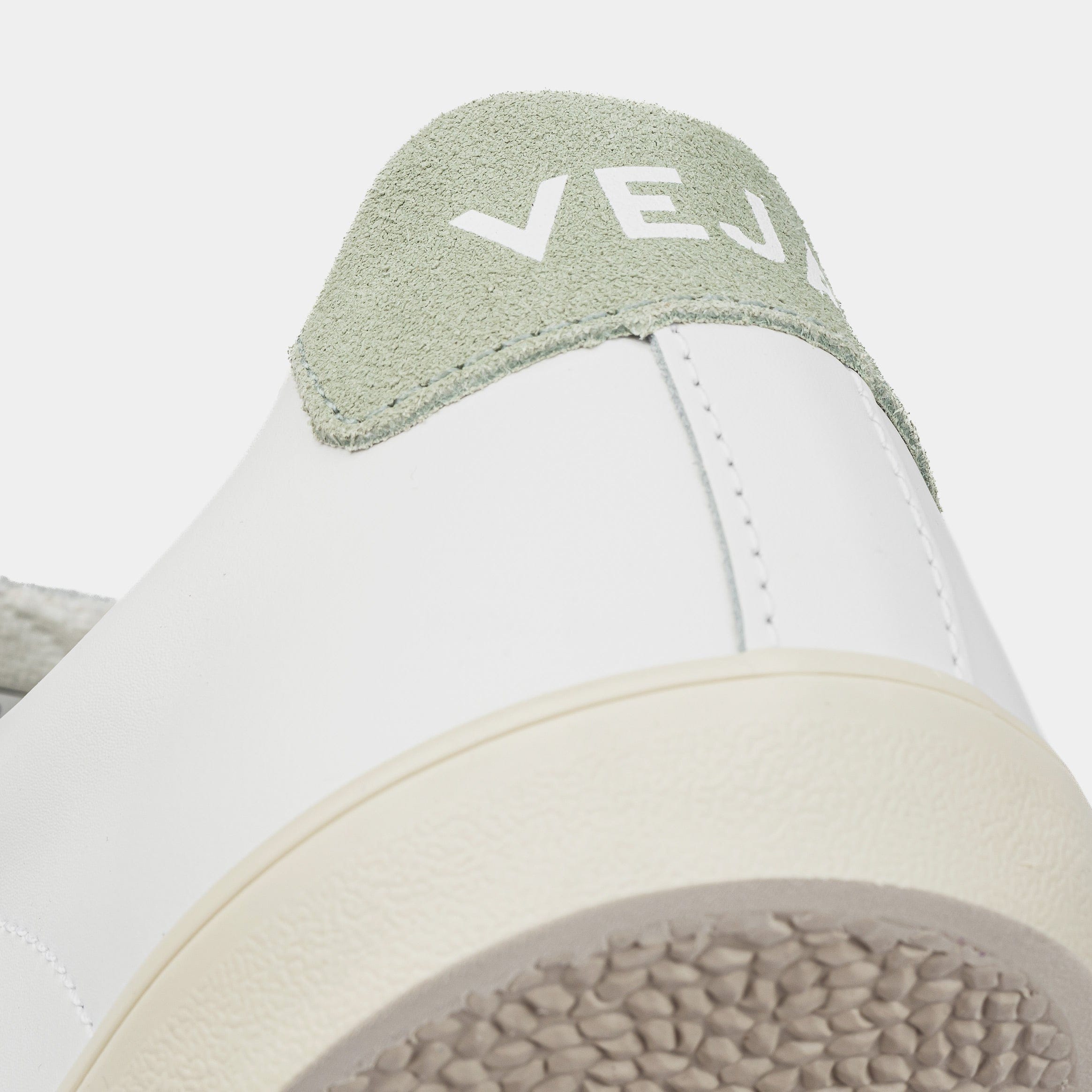 VEJA Esplar Leather Womens Lifestyle Shoes (White/Green)
