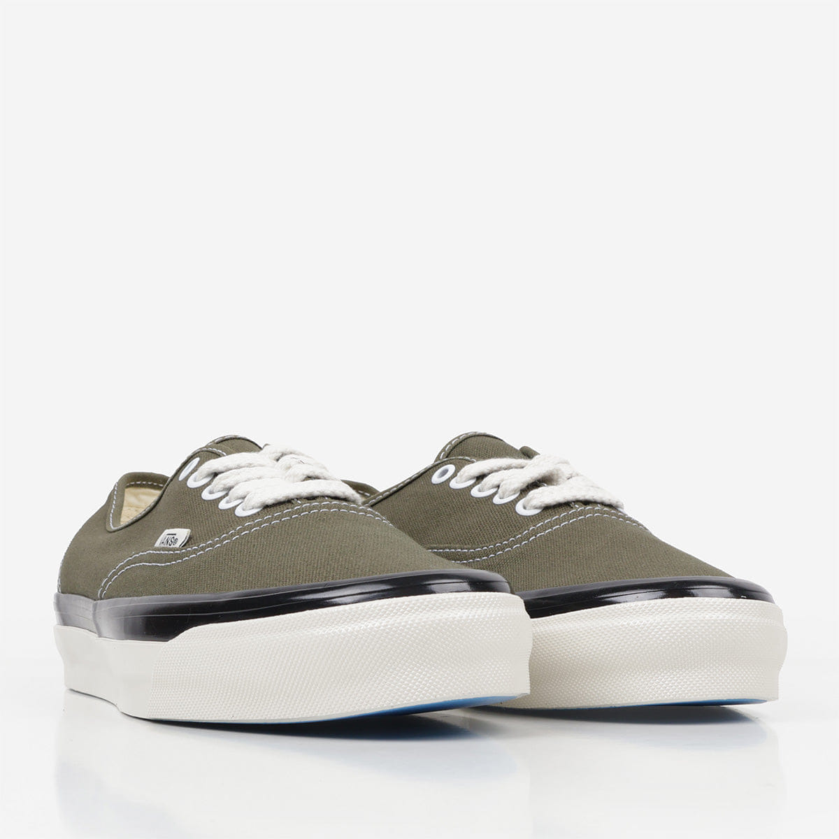 Vans Premium Authentic 44 Deck Shoes