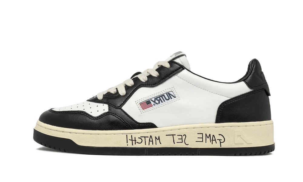 AUTRY Medalist Low Match Bicolor Leather White Black