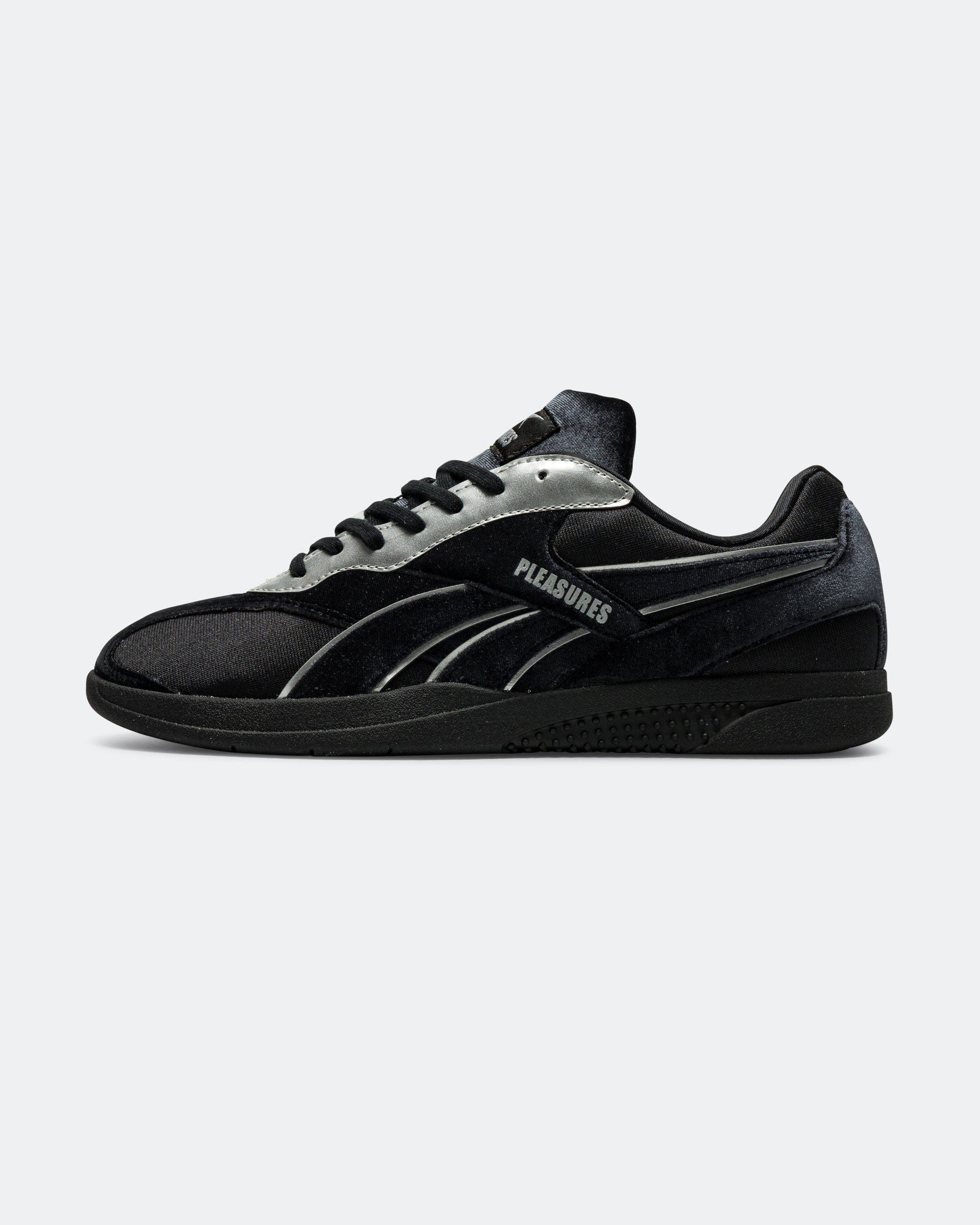 Reebok Hammer Street x PLEASURES - Black/Silver