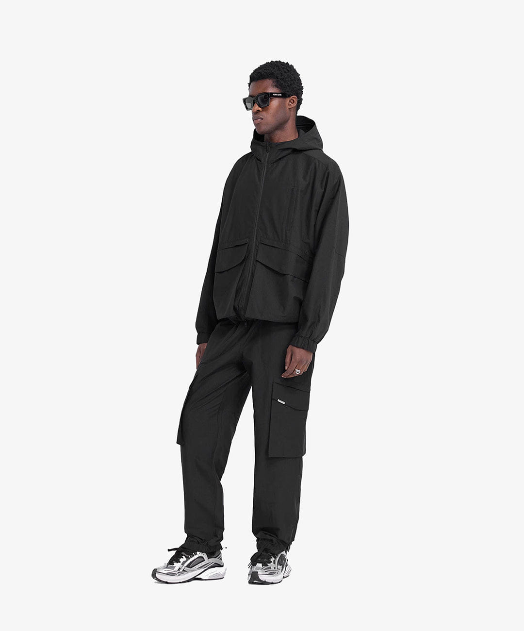 Represent | TECH CARGO JACKET { JET BLACK