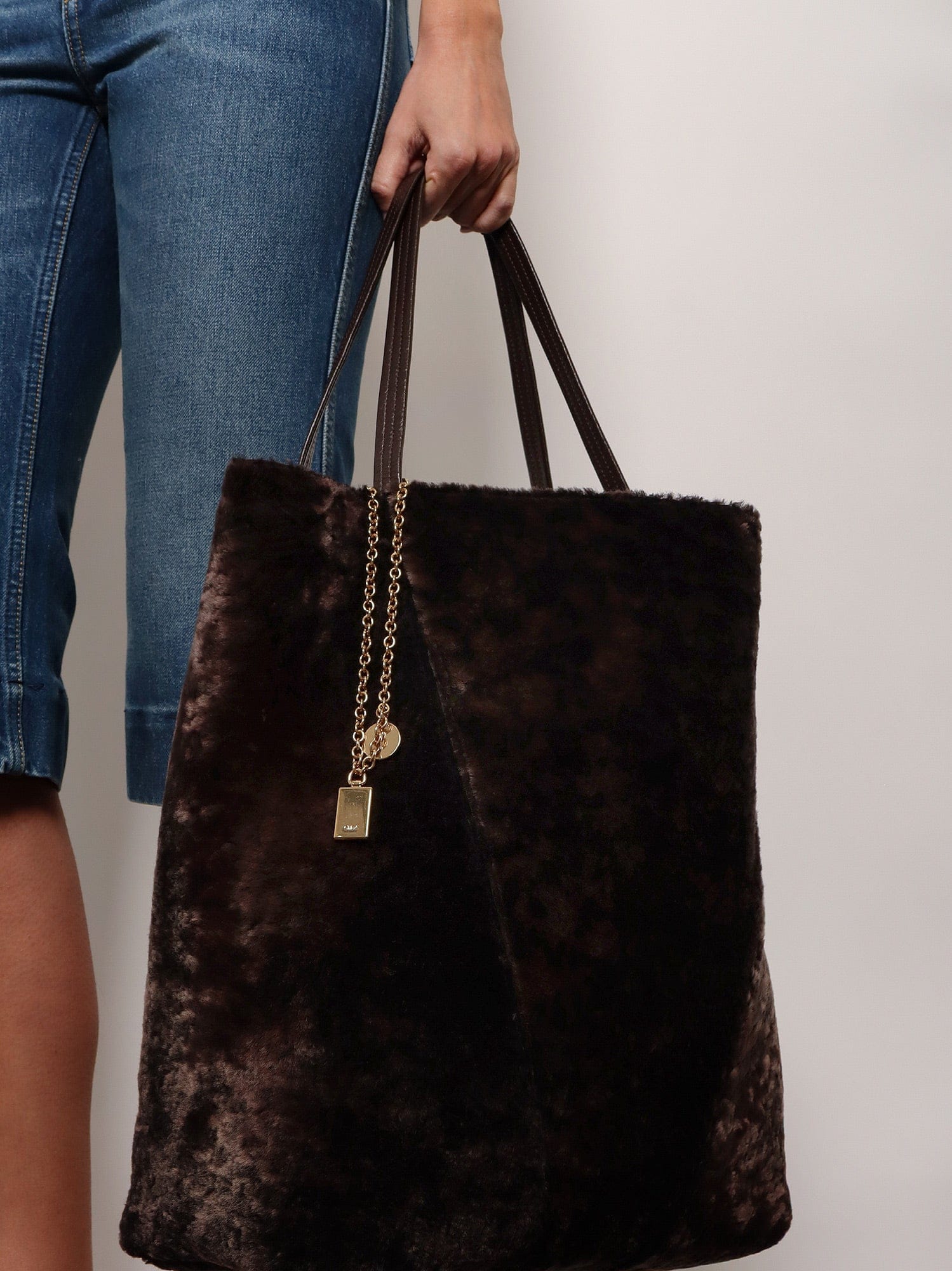 Chloe Spin shearling shoulder bag