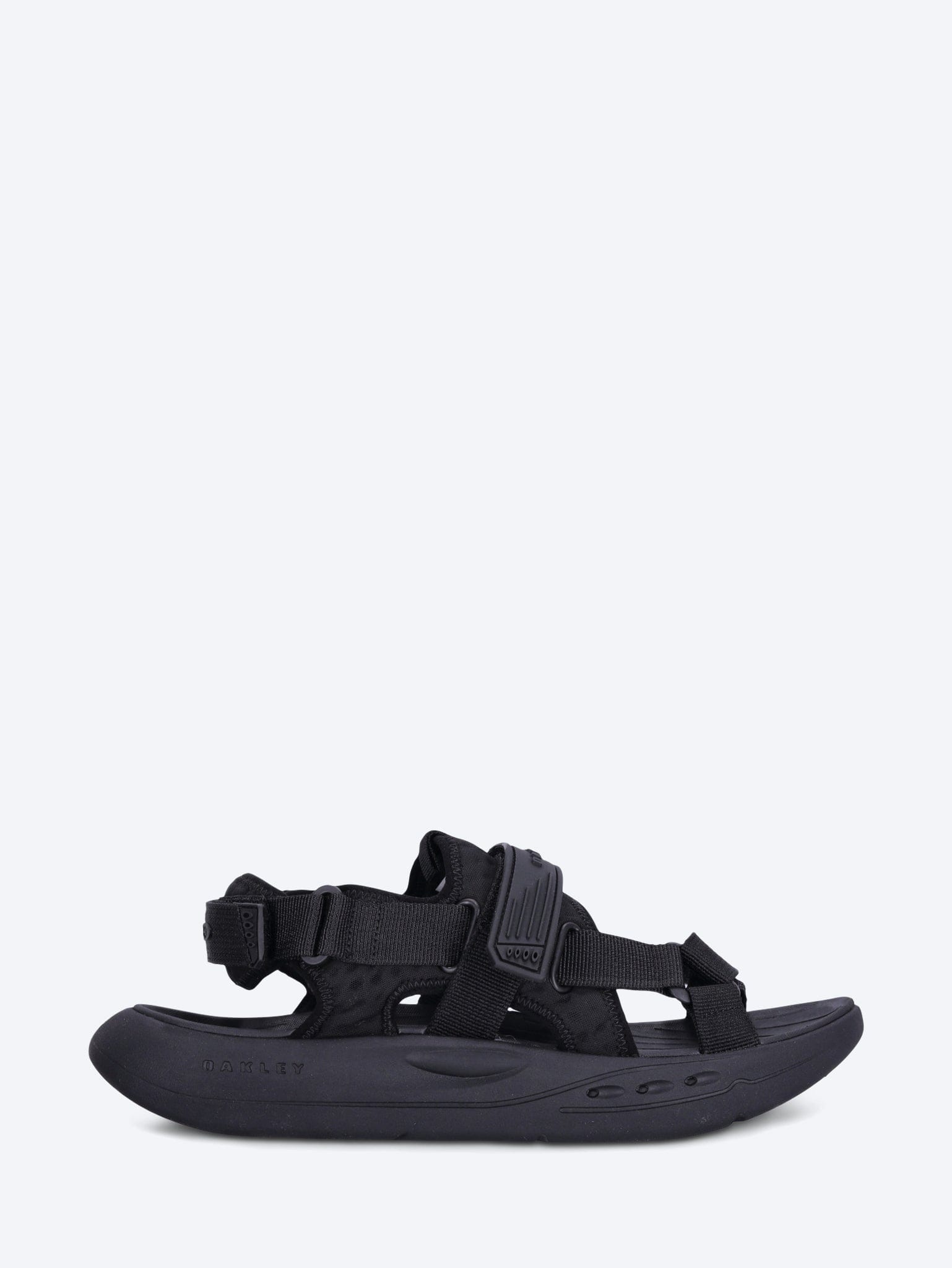 Oakley Studio sandals