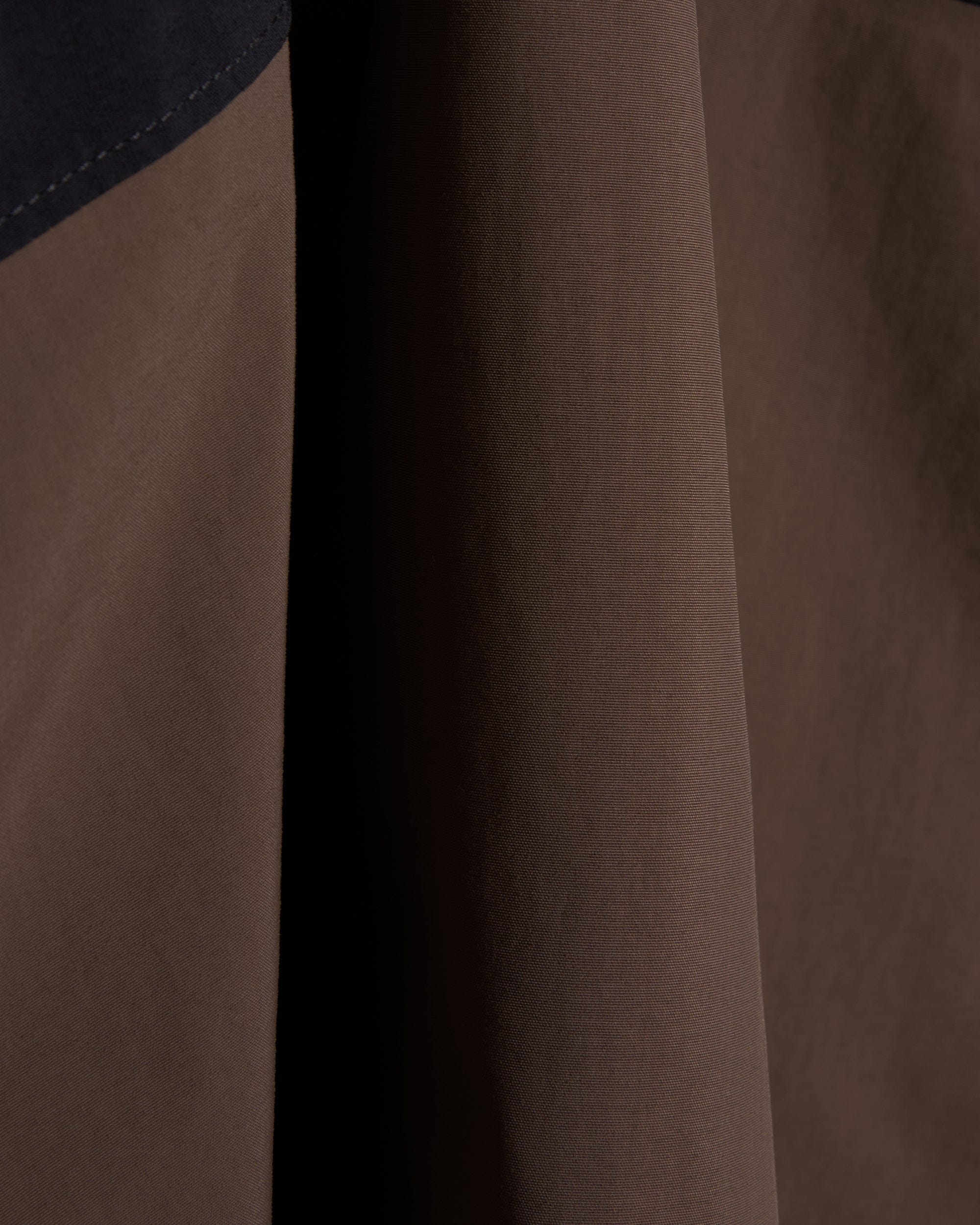 The North Face Chaqueta impermeable Relaxed Capa The North Face Hardshell Dryvent™ para mujer
