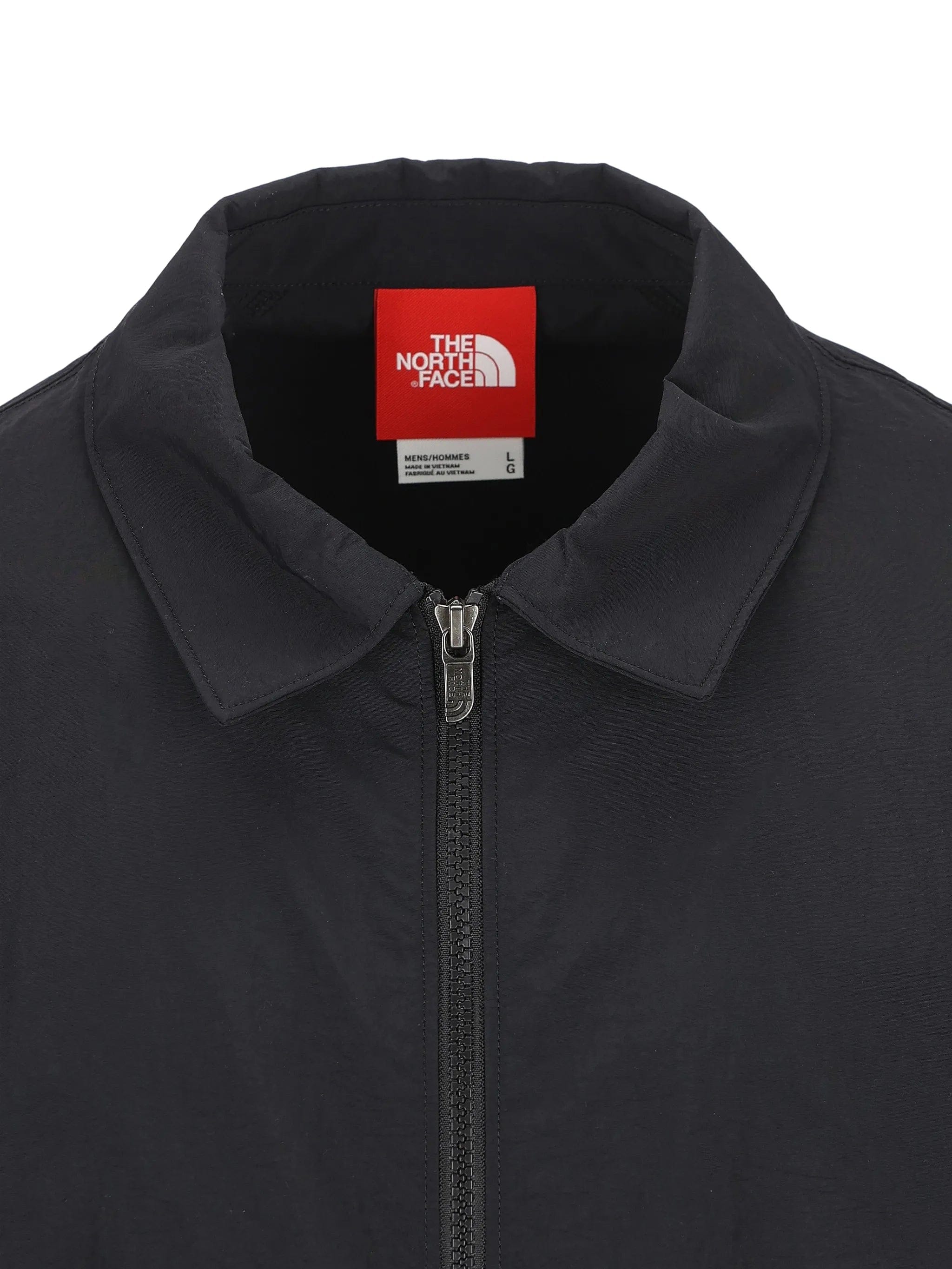 The North Face Redbox front - pockets jacket
